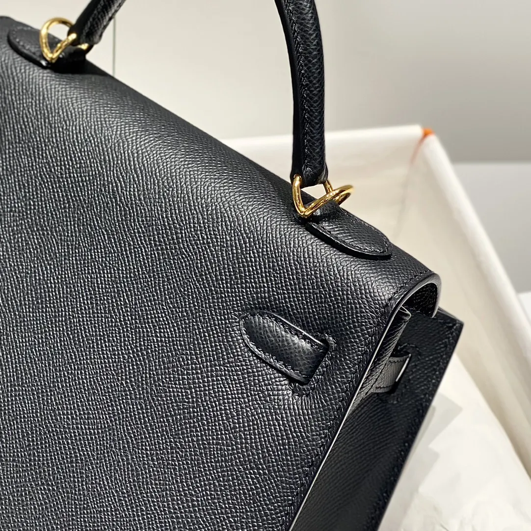 Hermès Kelly Epsom Leather Top-Handle Bag D10011123 — view 7
