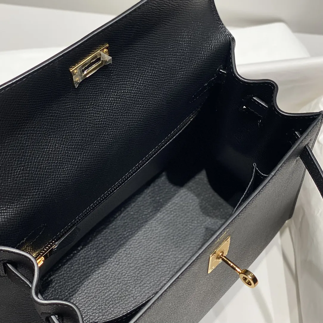 Hermès Kelly Epsom Leather Top-Handle Bag D10011123 — view 9