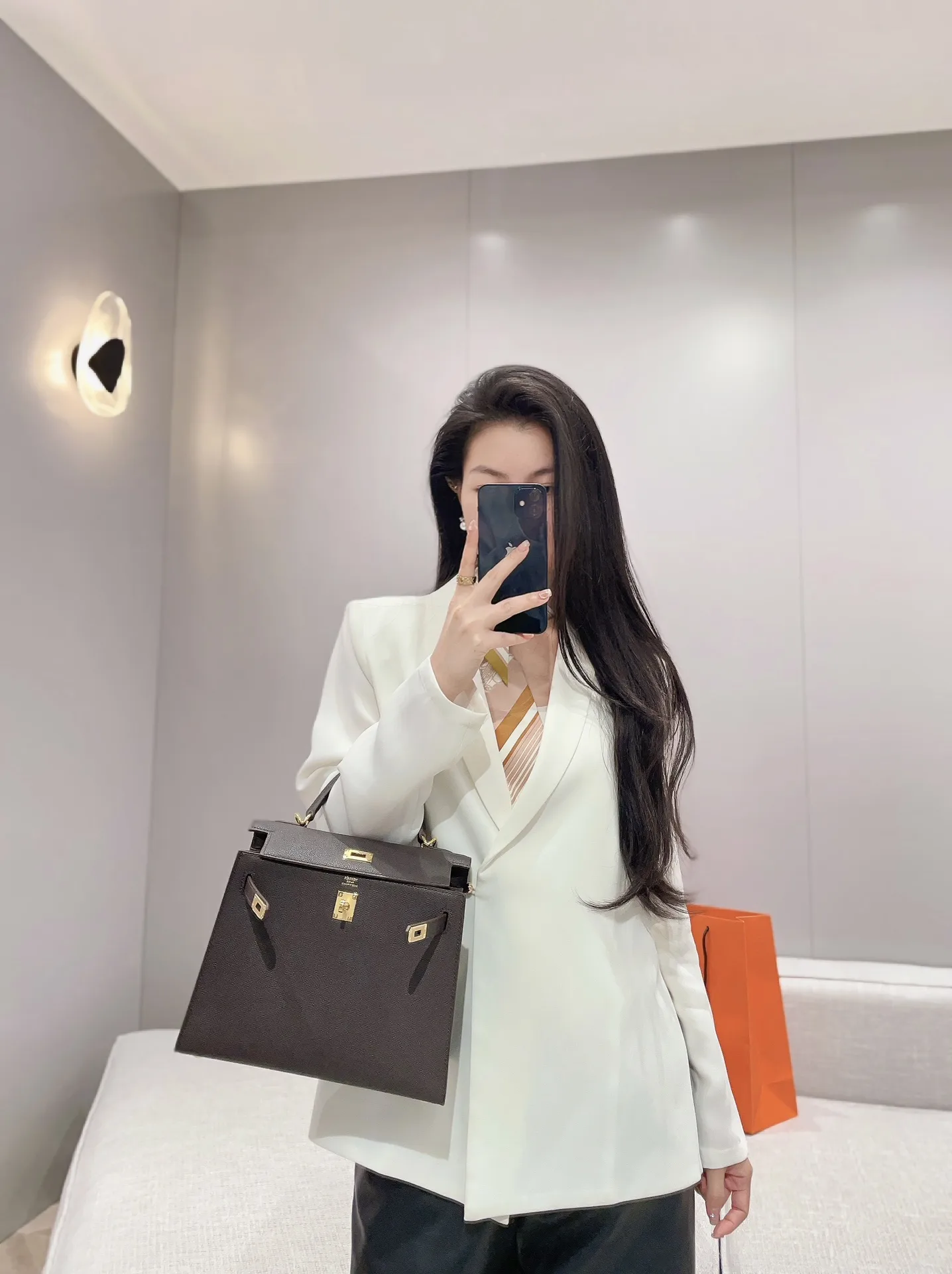 Hermès Kelly Palmellato Leather Bag D60011126