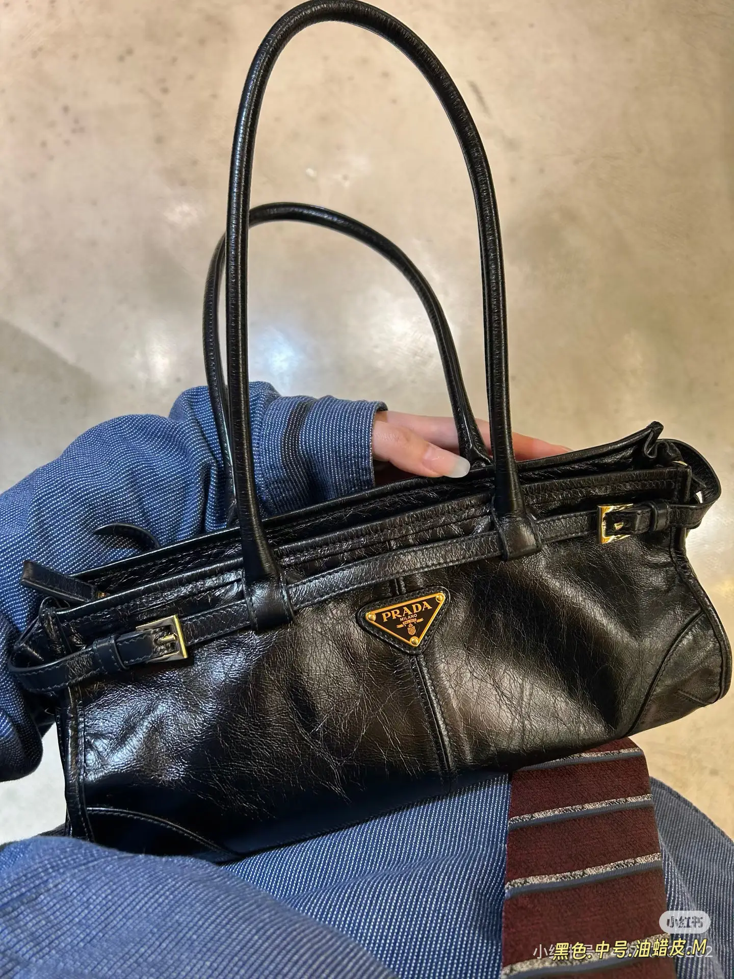 Prada Oiled Leather Shoulder Bag D44011131 — view 9