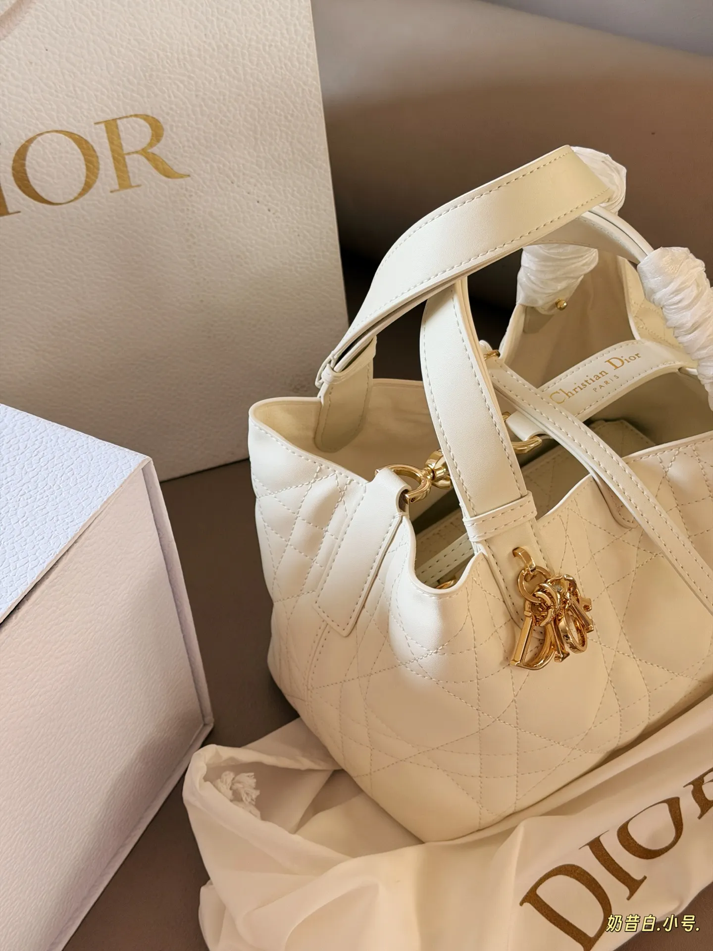 Dior Toujours Small Quilted Top-Handle Bag D42011135 — view 4