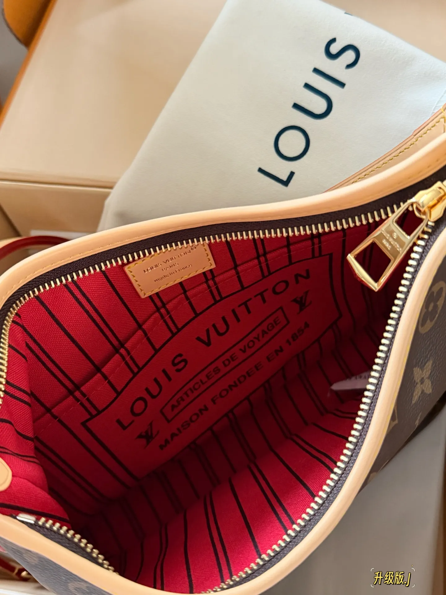 Louis Vuitton Monogram Lineup BB Shoulder Bag D36511146 — view 9