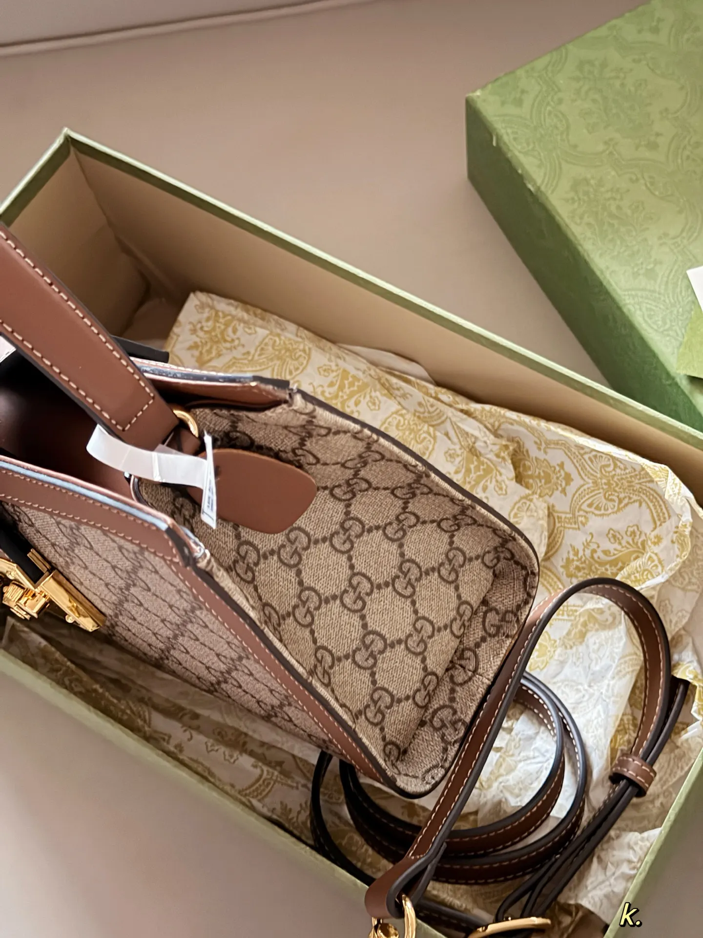 Gucci GG Padlock Top-Handle Tote Bag D35511148 — view 5