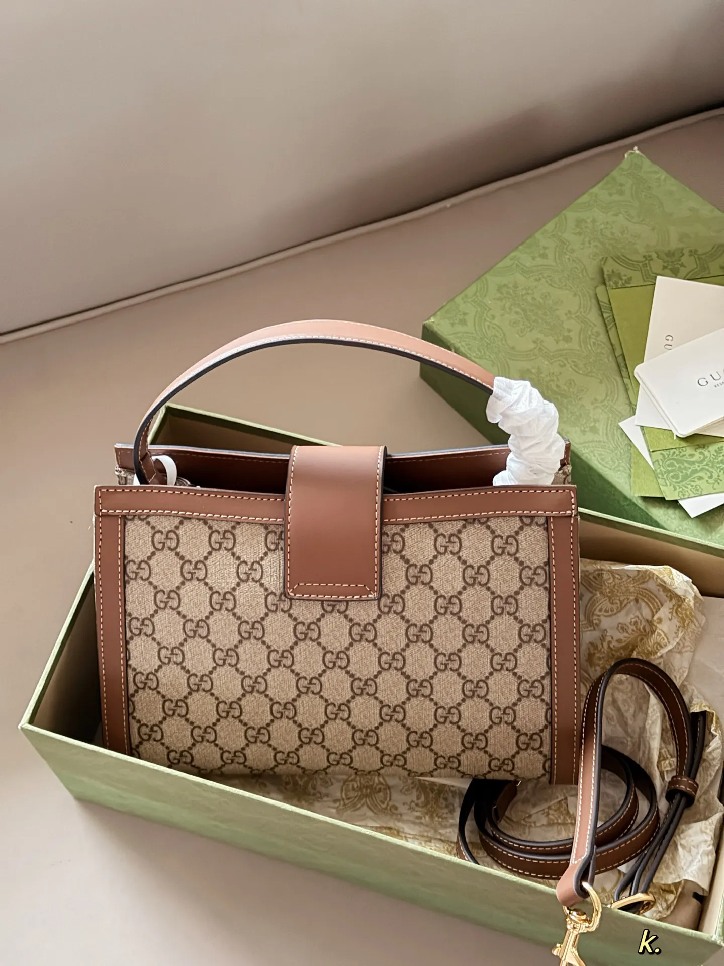 Gucci GG Padlock Top-Handle Tote Bag D35511148 — view 6