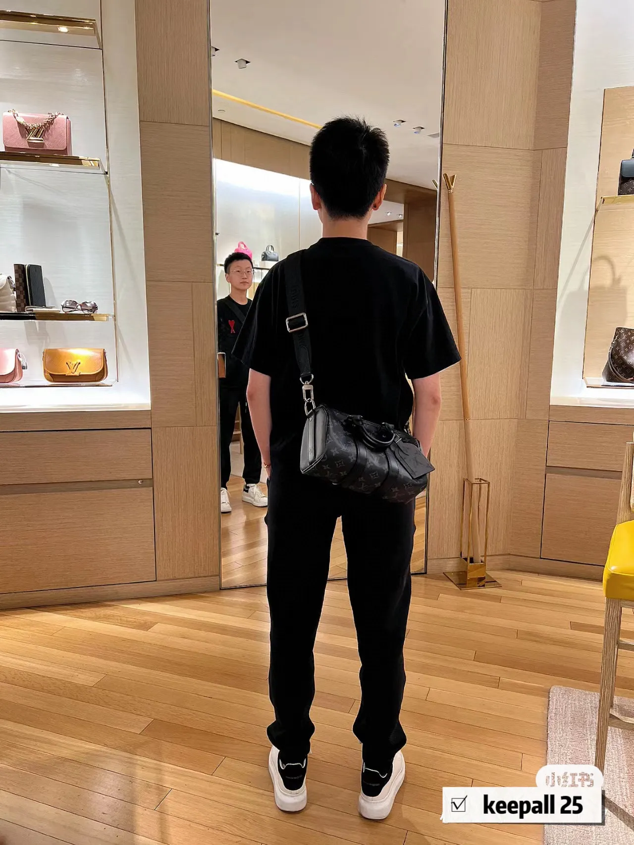 Louis Vuitton Monogram Eclipse Keepall Bandoulière 25 Bag D33011149 — view 4