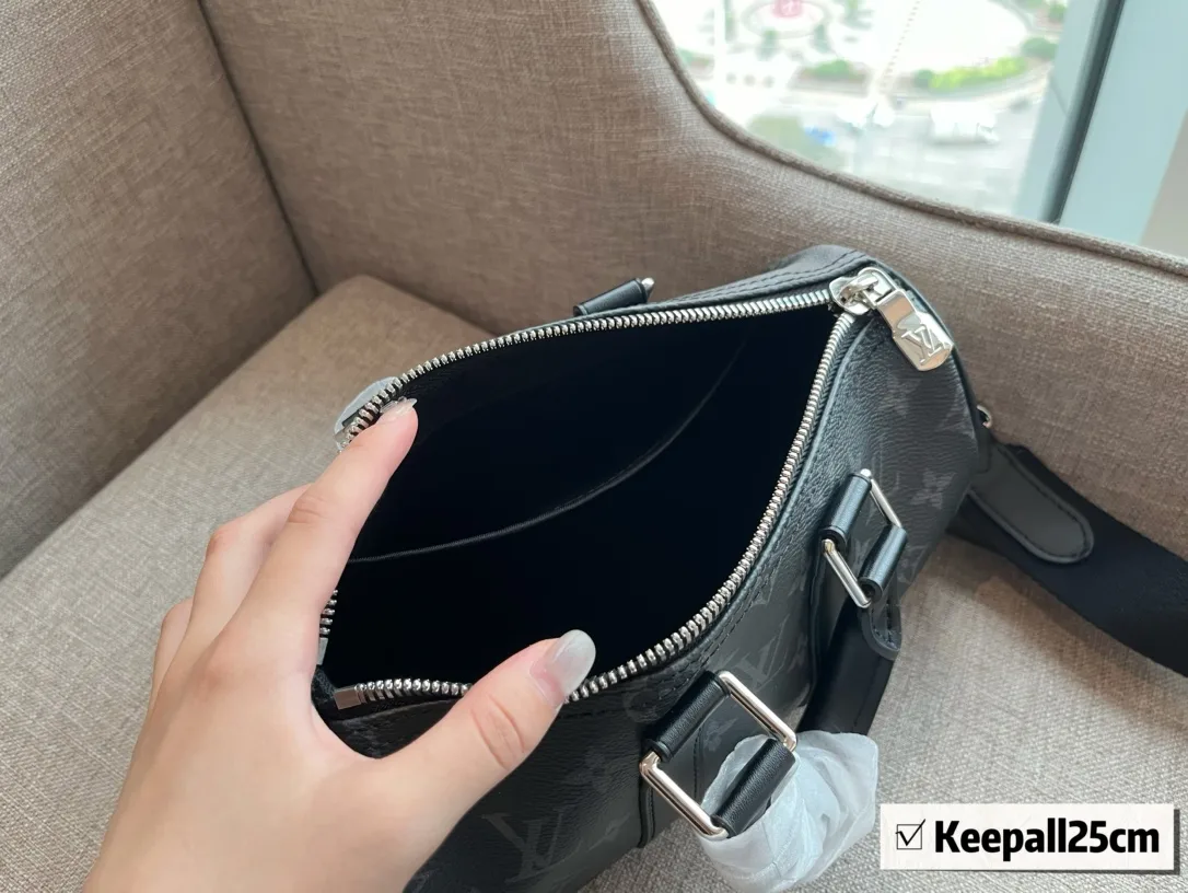 Keepall 25 Monogram Eclipse Crossbody Bag D34011151 — view 9