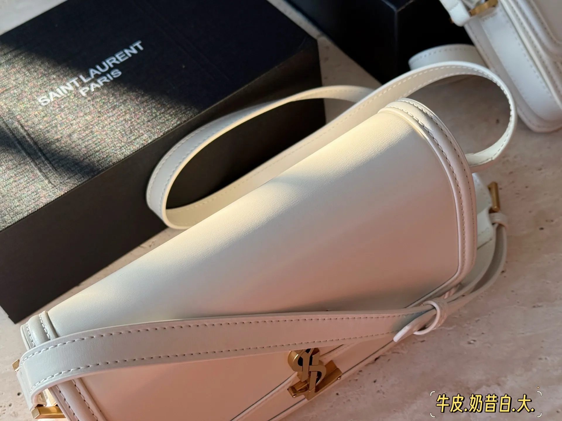 Saint Laurent Solferino Box Leather Shoulder Bag D29011157 — view 5