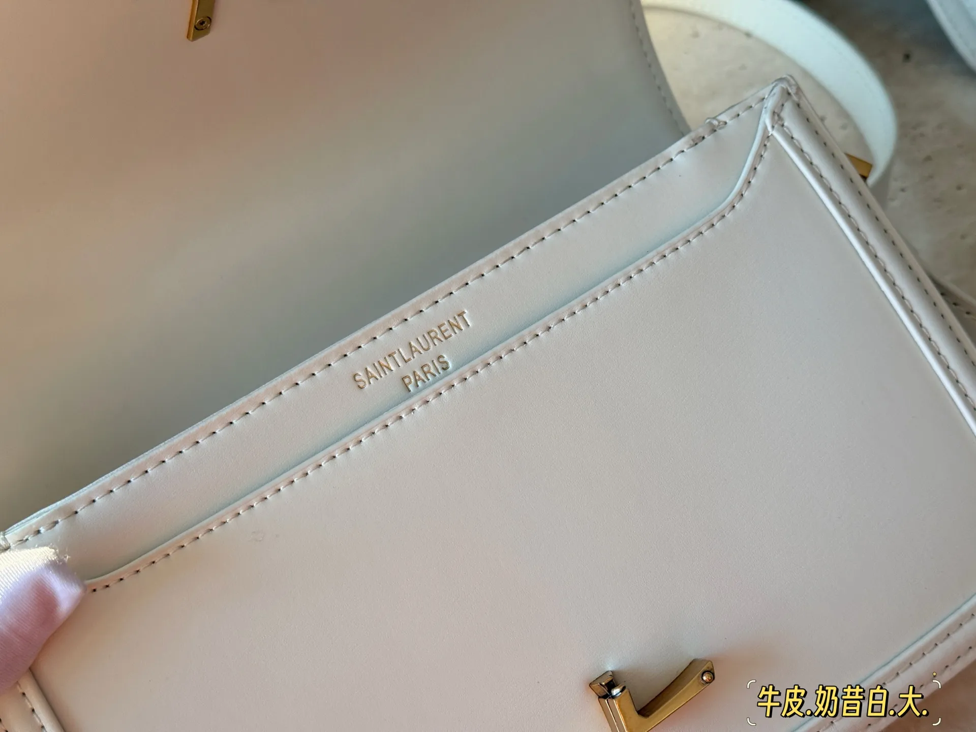 Saint Laurent Solferino Box Leather Shoulder Bag D29011157 — view 9