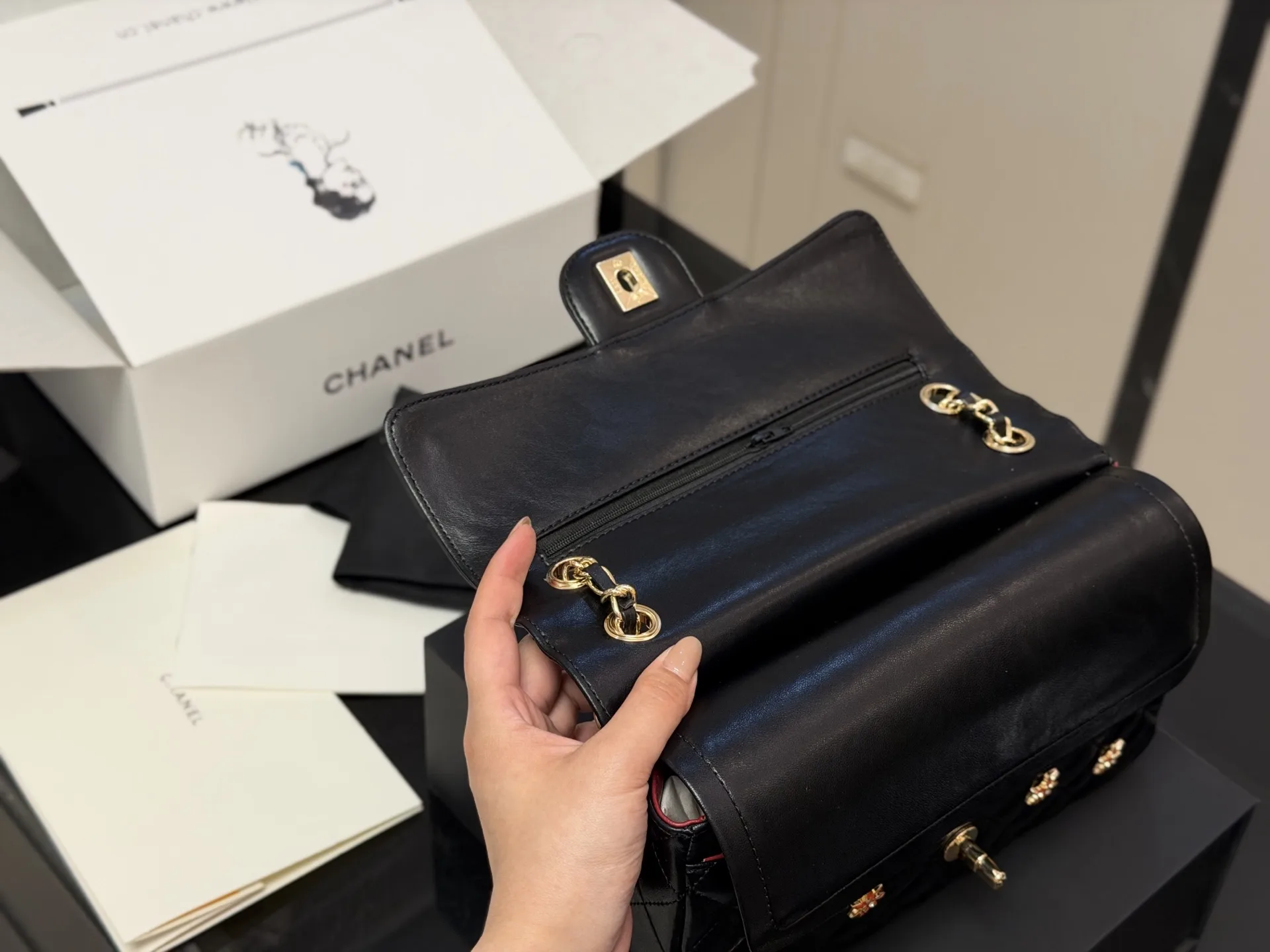 Chanel CF Quilted Chain Shoulder Bag D33011160 — view 3