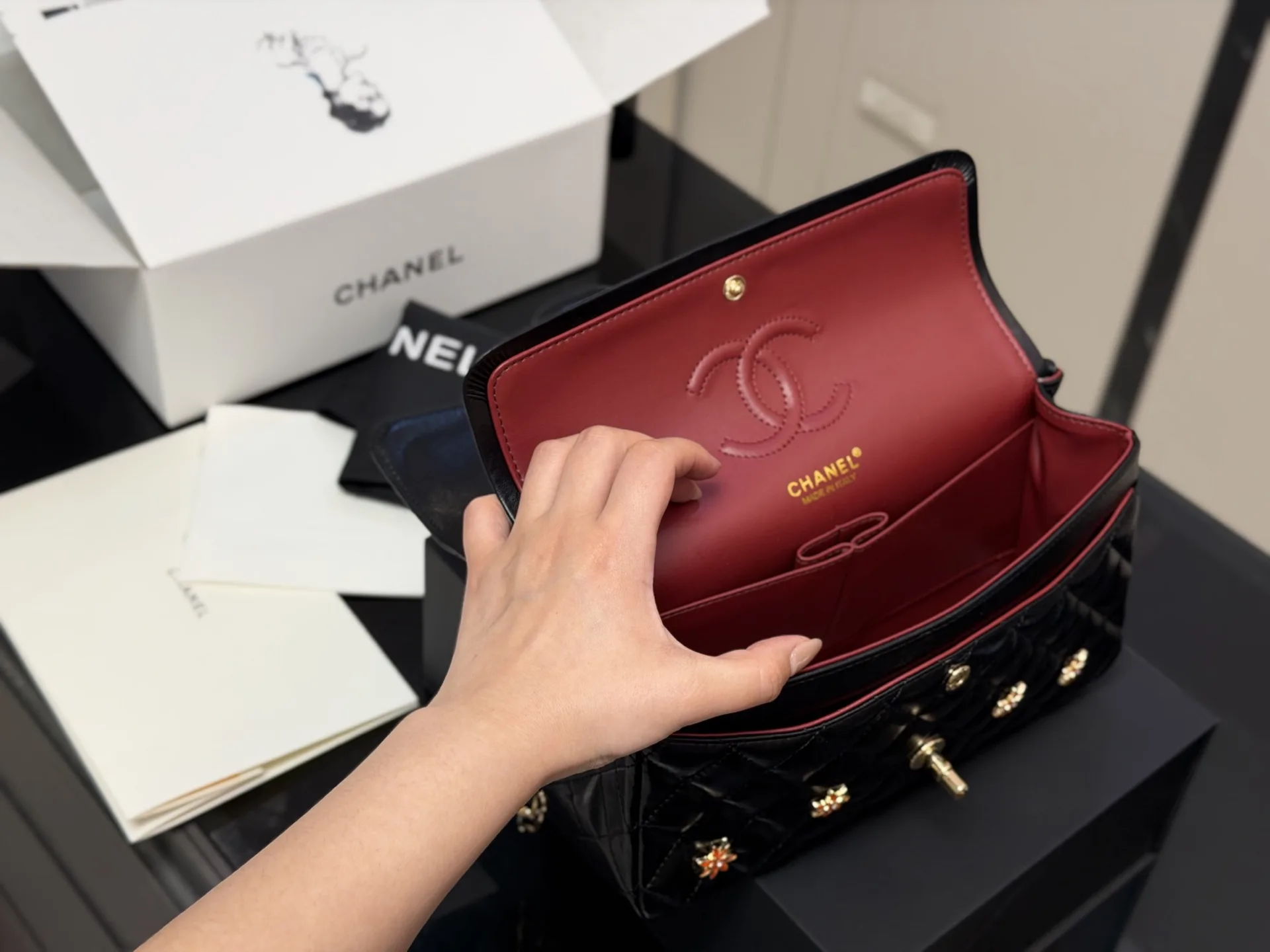 Chanel CF Quilted Chain Shoulder Bag D33011160 — view 4