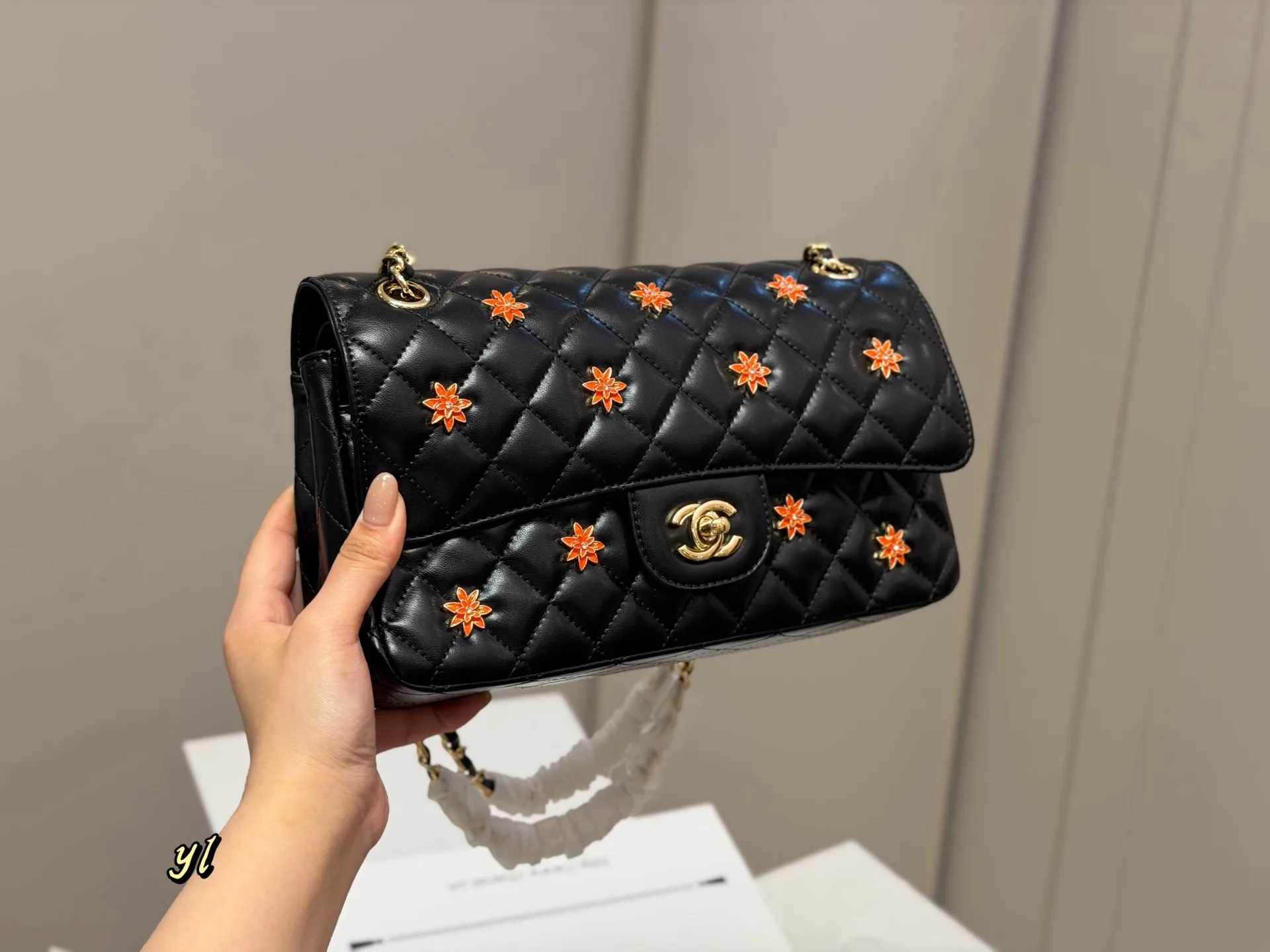 Chanel CF Quilted Chain Shoulder Bag D33011160 — view 9