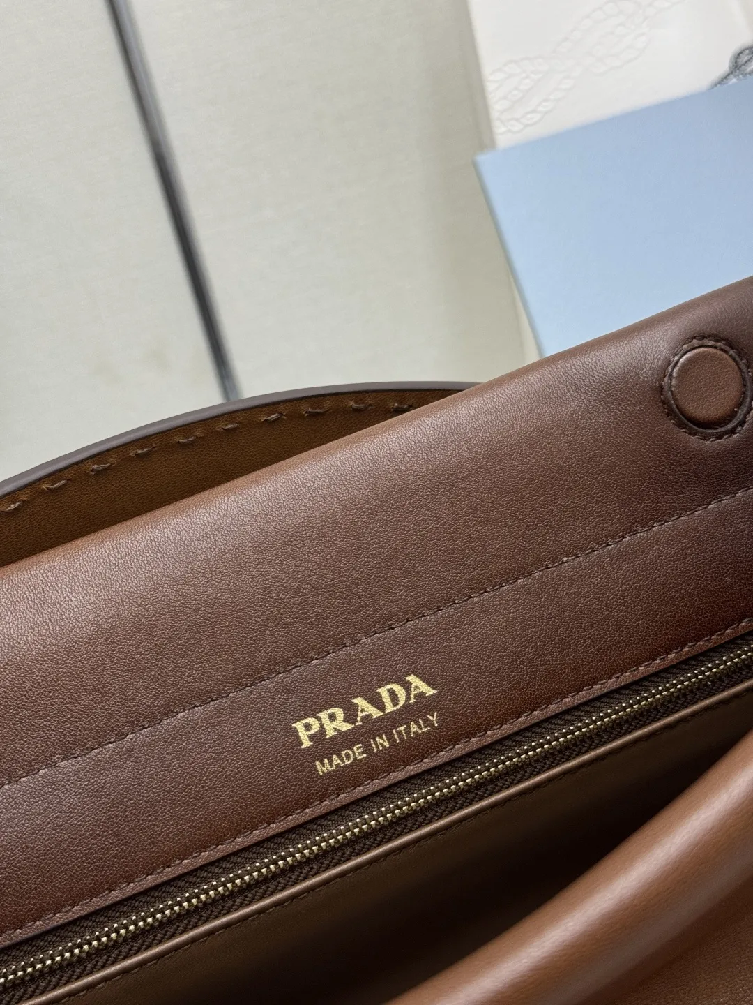 Prada Enchaîné Leather Top-Handle Bag D106011164 — view 9