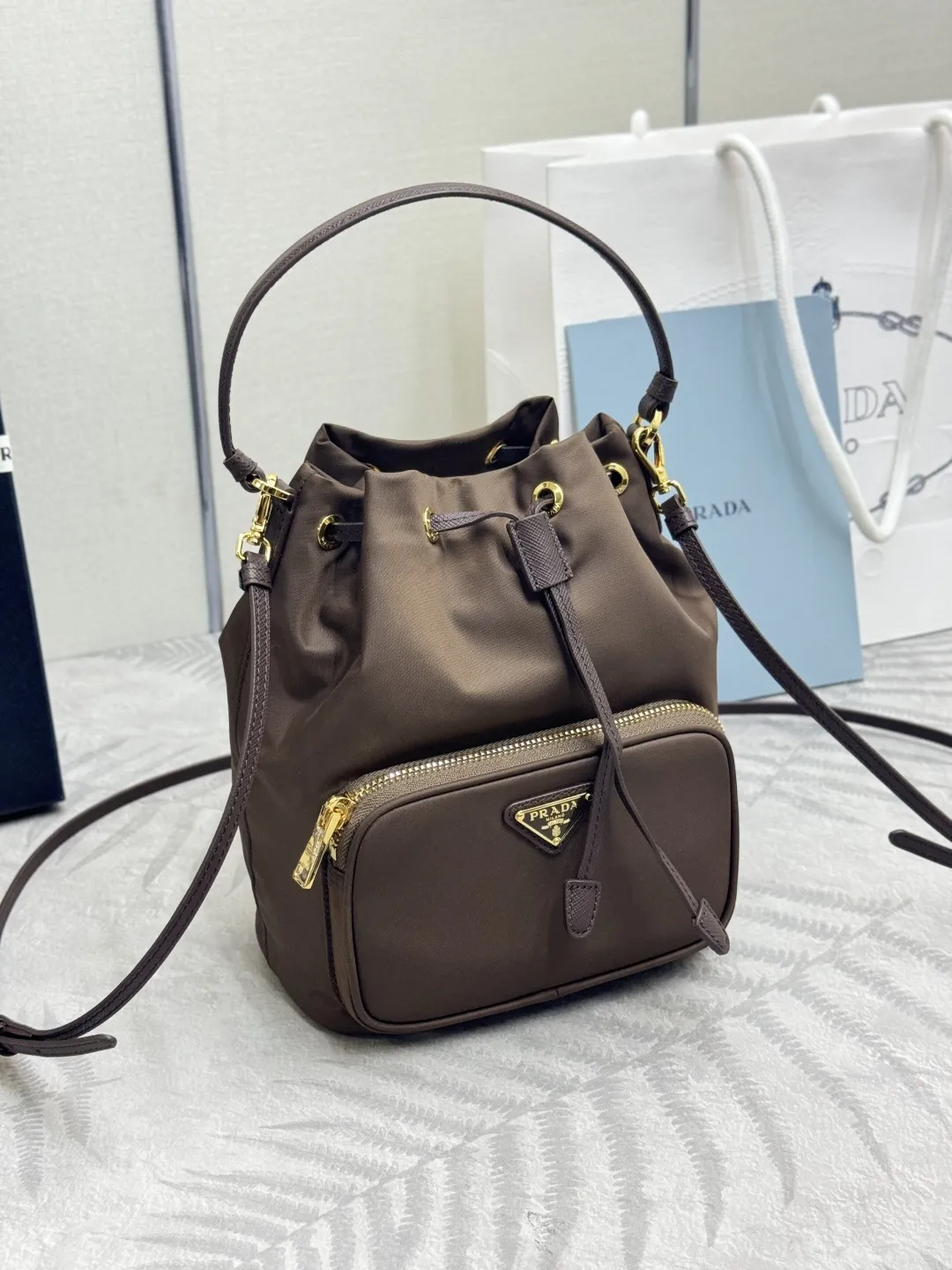 Nylon Drawstring Bucket Bag D64011166 — view 3