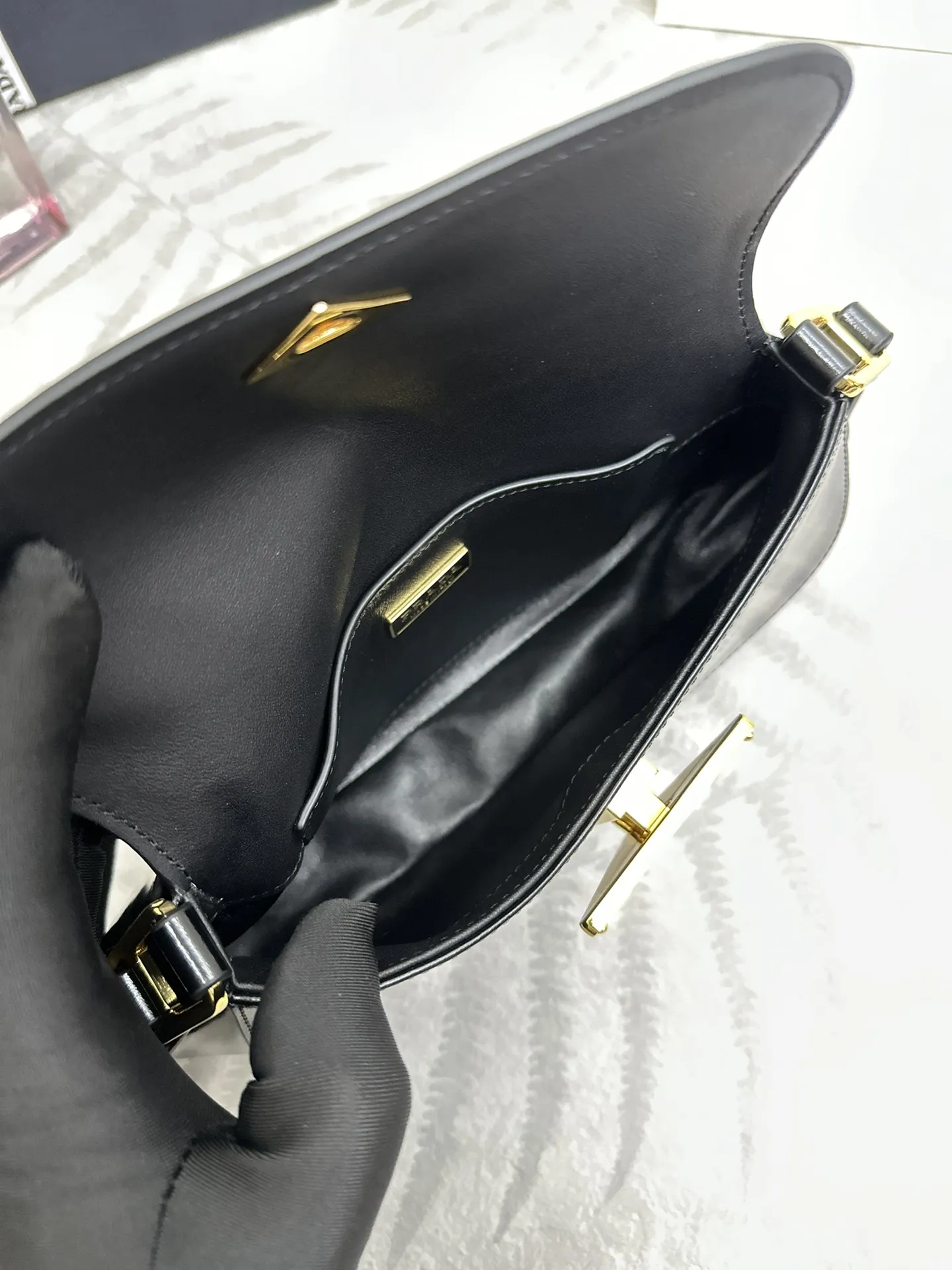 Prada 1BD345 Patent Leather Shoulder Bag D92011173 — view 6