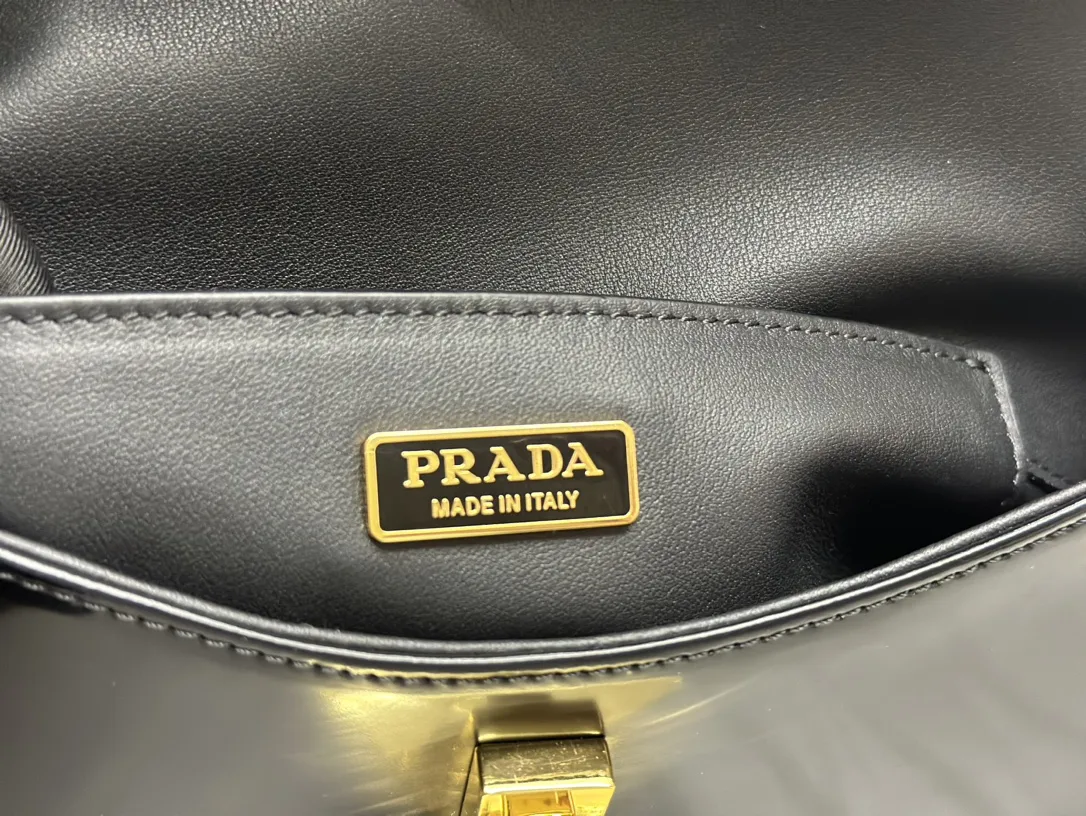 Prada 1BD345 Patent Leather Shoulder Bag D92011173 — view 8