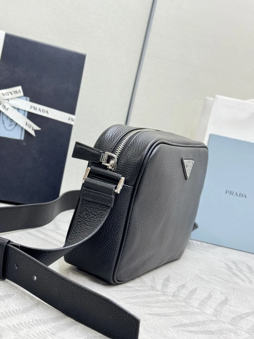 Prada Grained Leather Camera Bag D87011178 — view 4