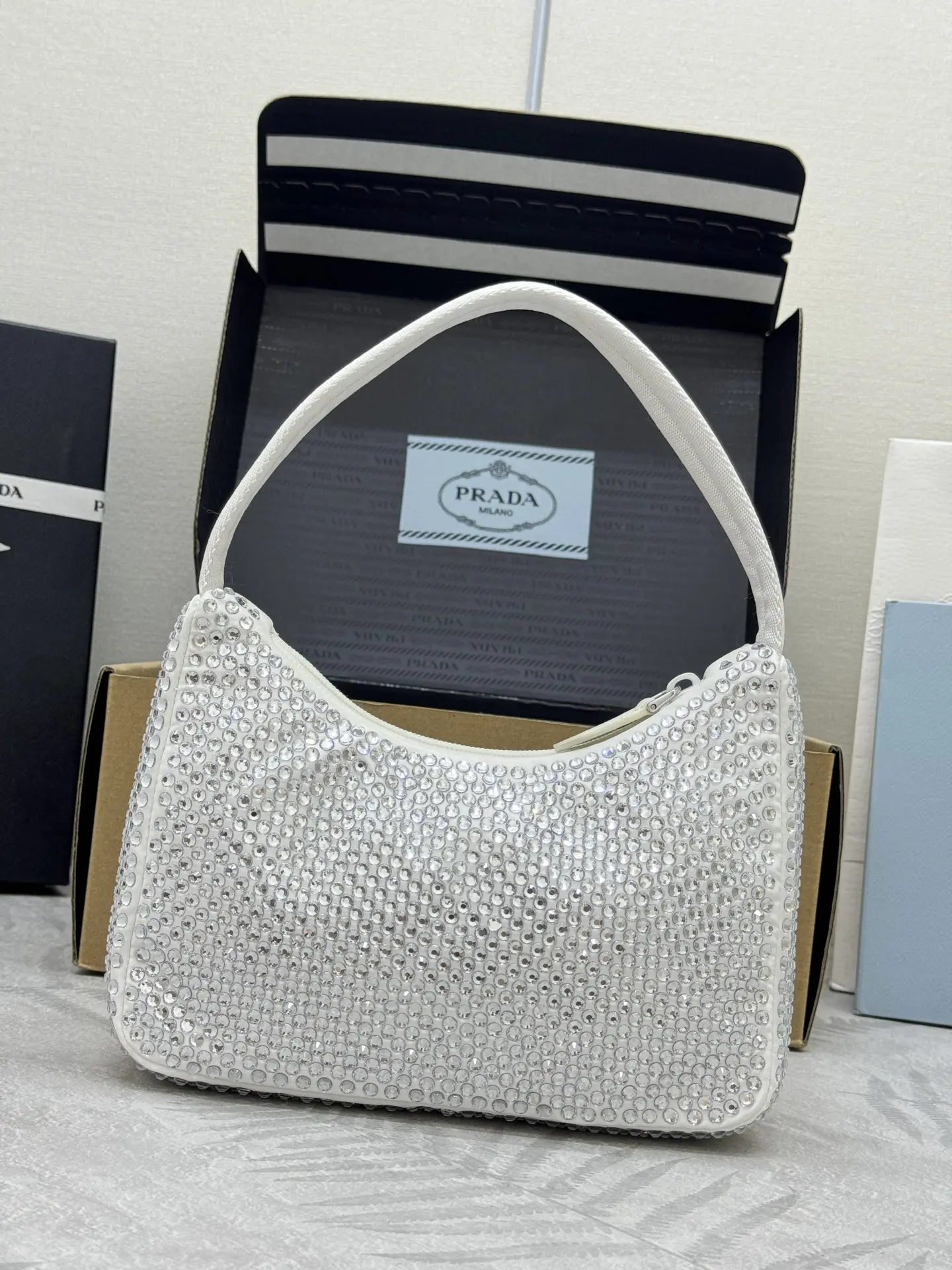 Hobo 2000 Crystal-Embellished Shoulder Bag D59011182 — view 2