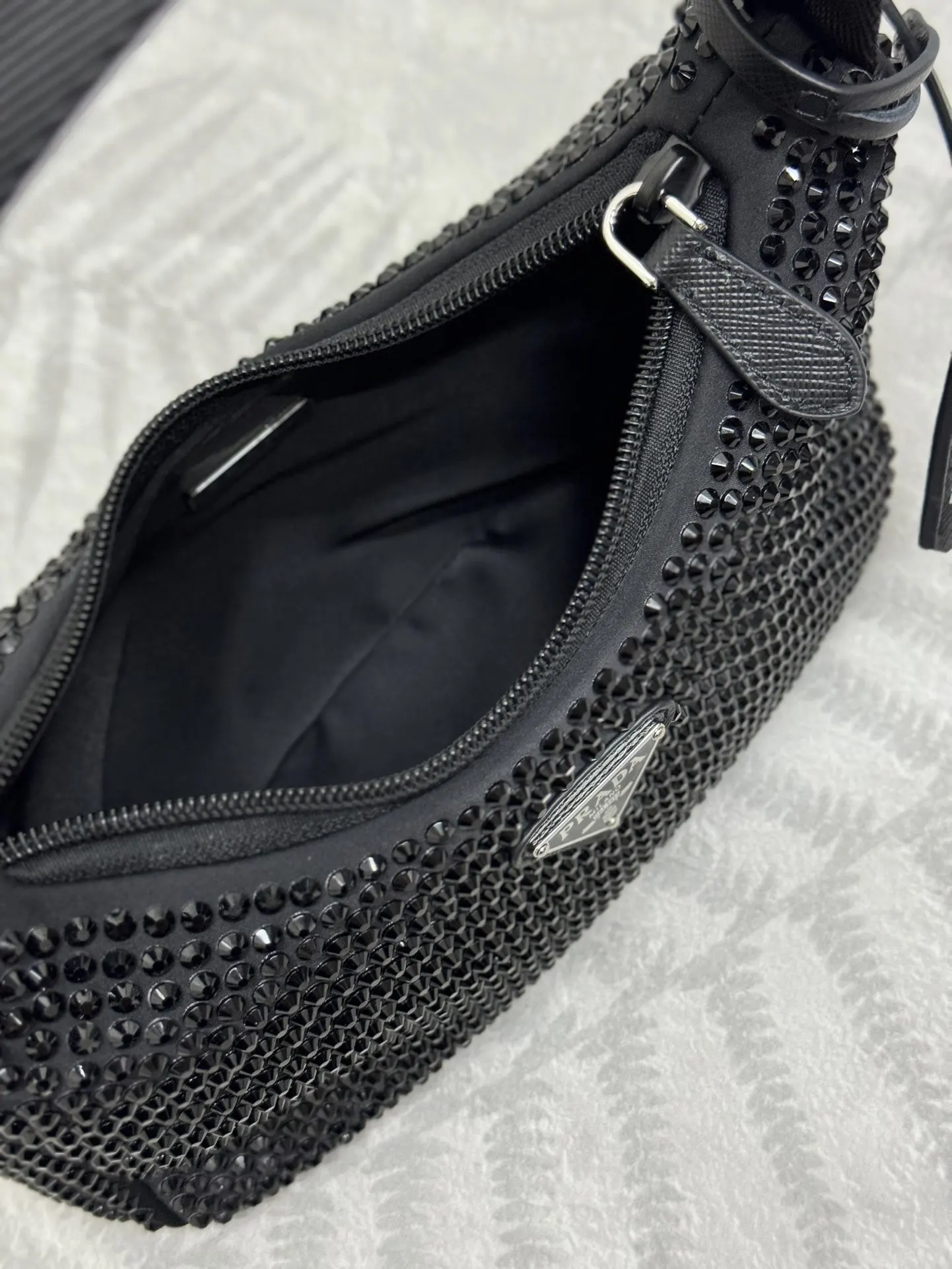 Prada Re-Edition 2000 Crystal-Embellished Hobo Bag D59011185 — view 7