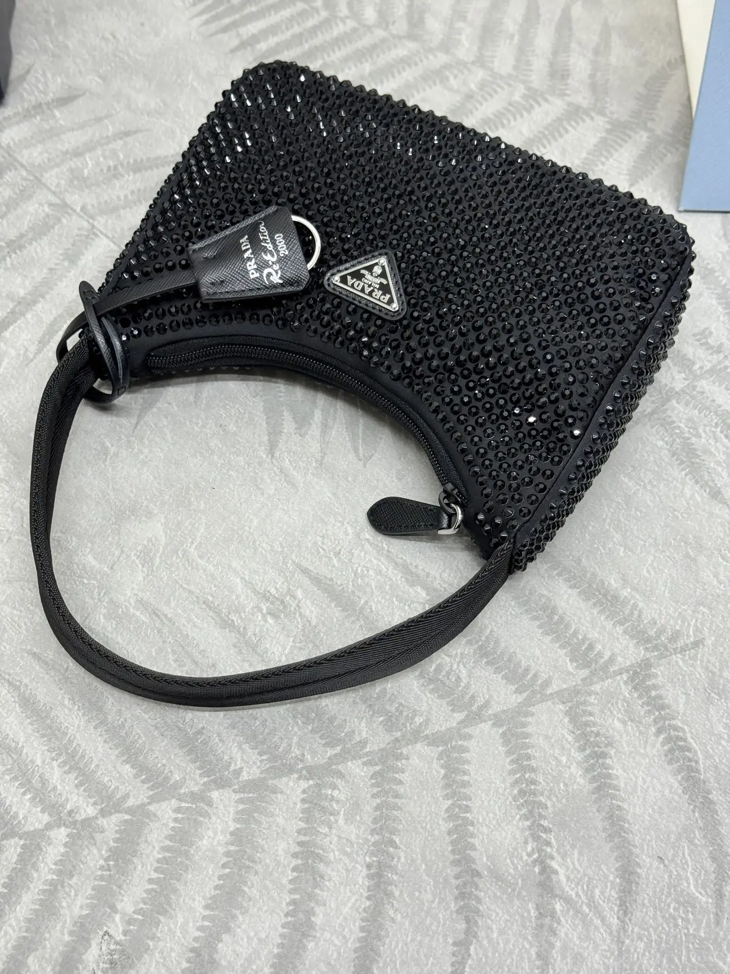 Prada Re-Edition 2000 Crystal-Embellished Hobo Bag D59011185 — view 9