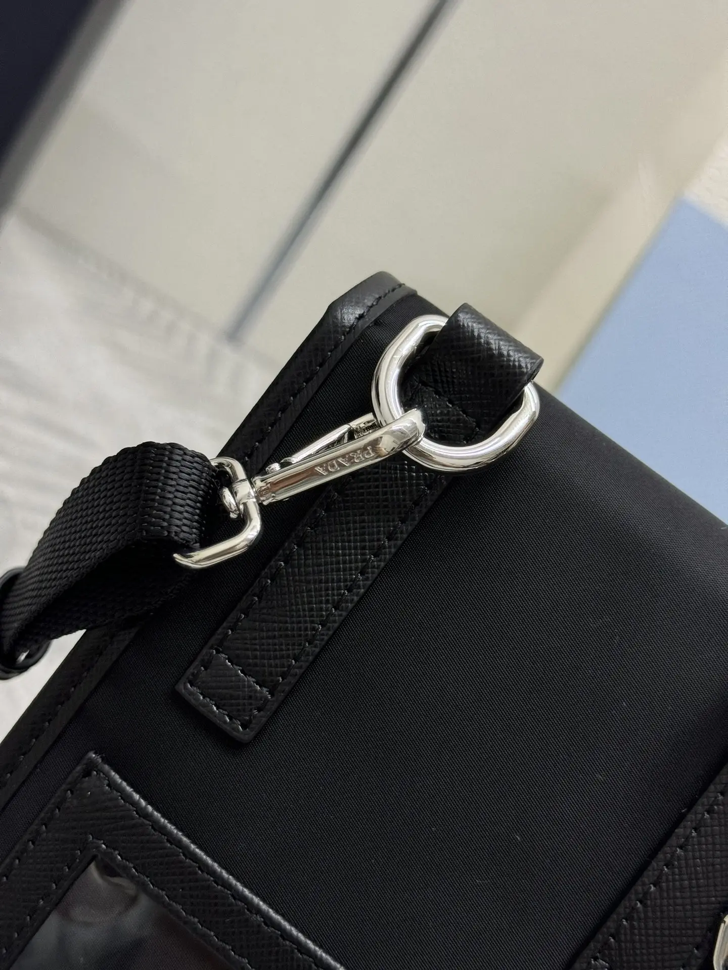 Vertical Phone Bag 2ZH109 D60011186 — view 9