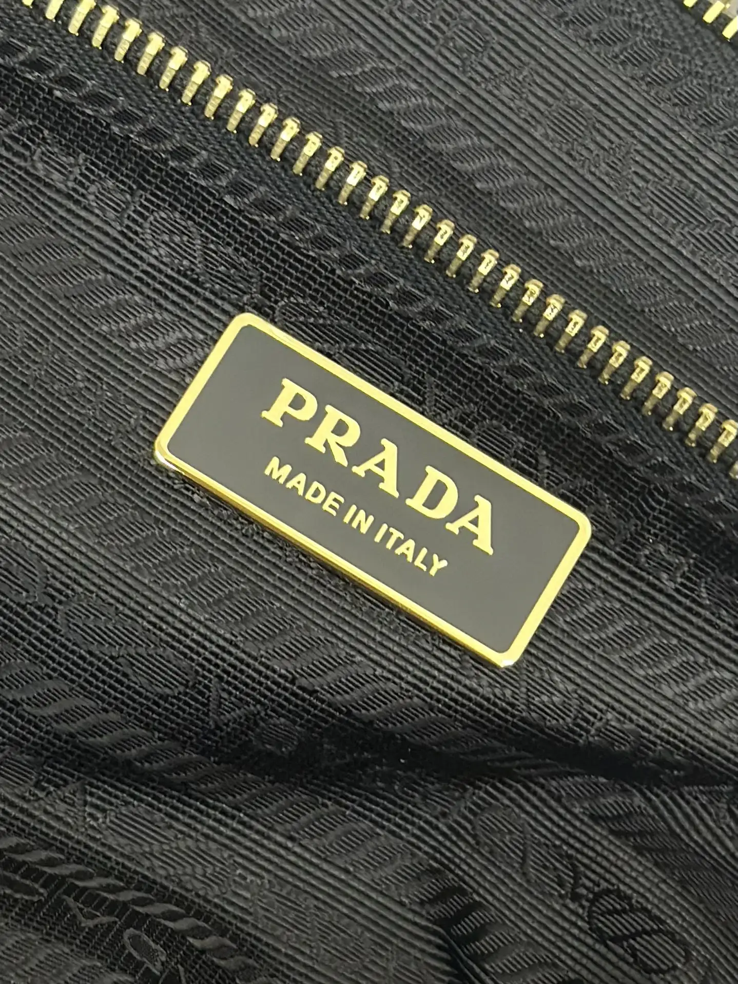 Prada Quilted Nylon Shoulder Bag with Chain D77011193 — view 9