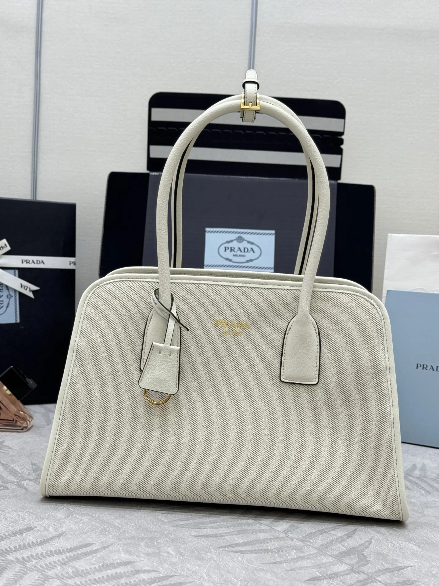 Prada 1BG572 Linen Blend Tote Bag D91011200