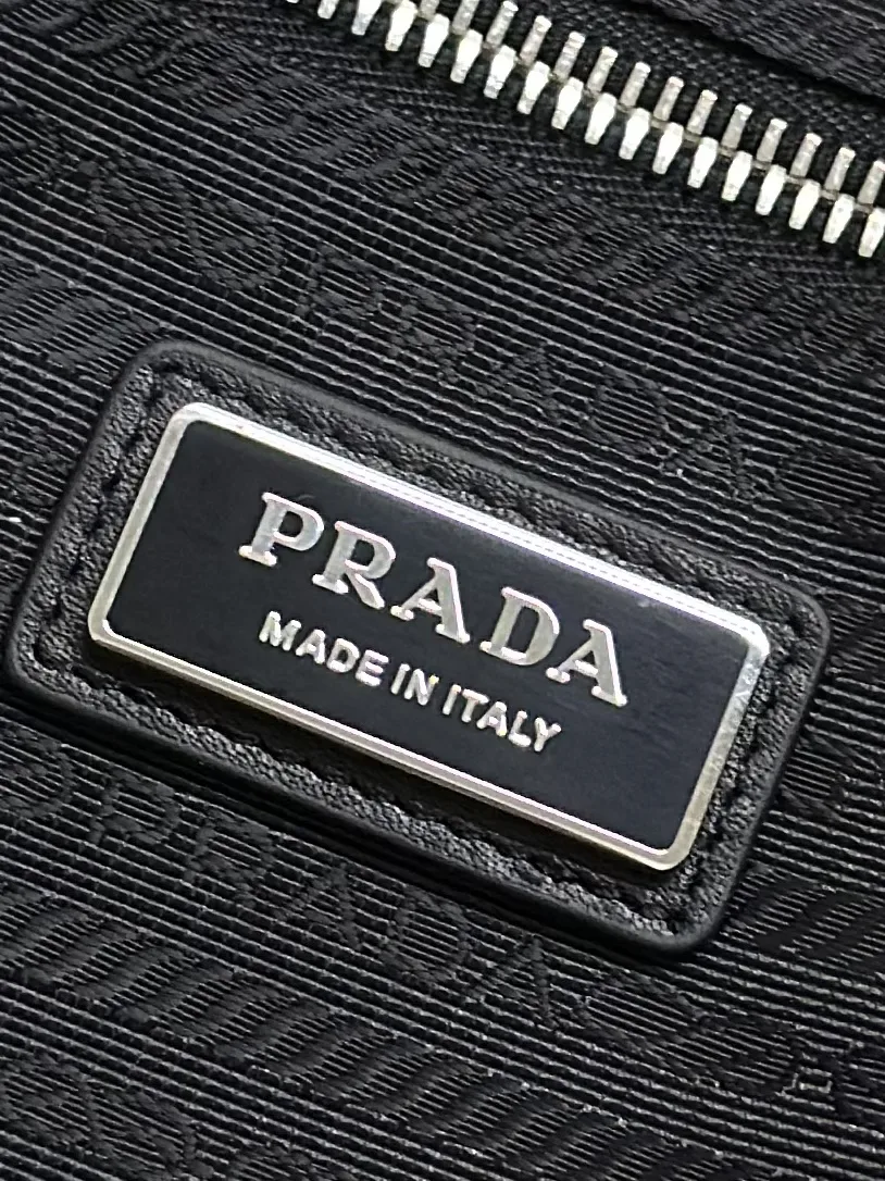 Prada Triangle Logo Leather Shoulder Bag D100011202 — view 9