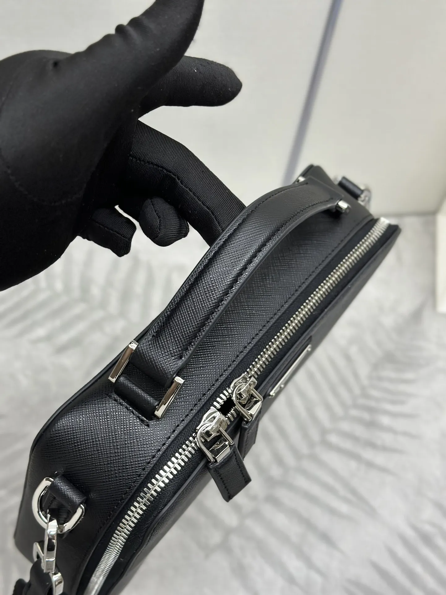 Saffiano Leather Brique Camera Bag D90011203 — view 8