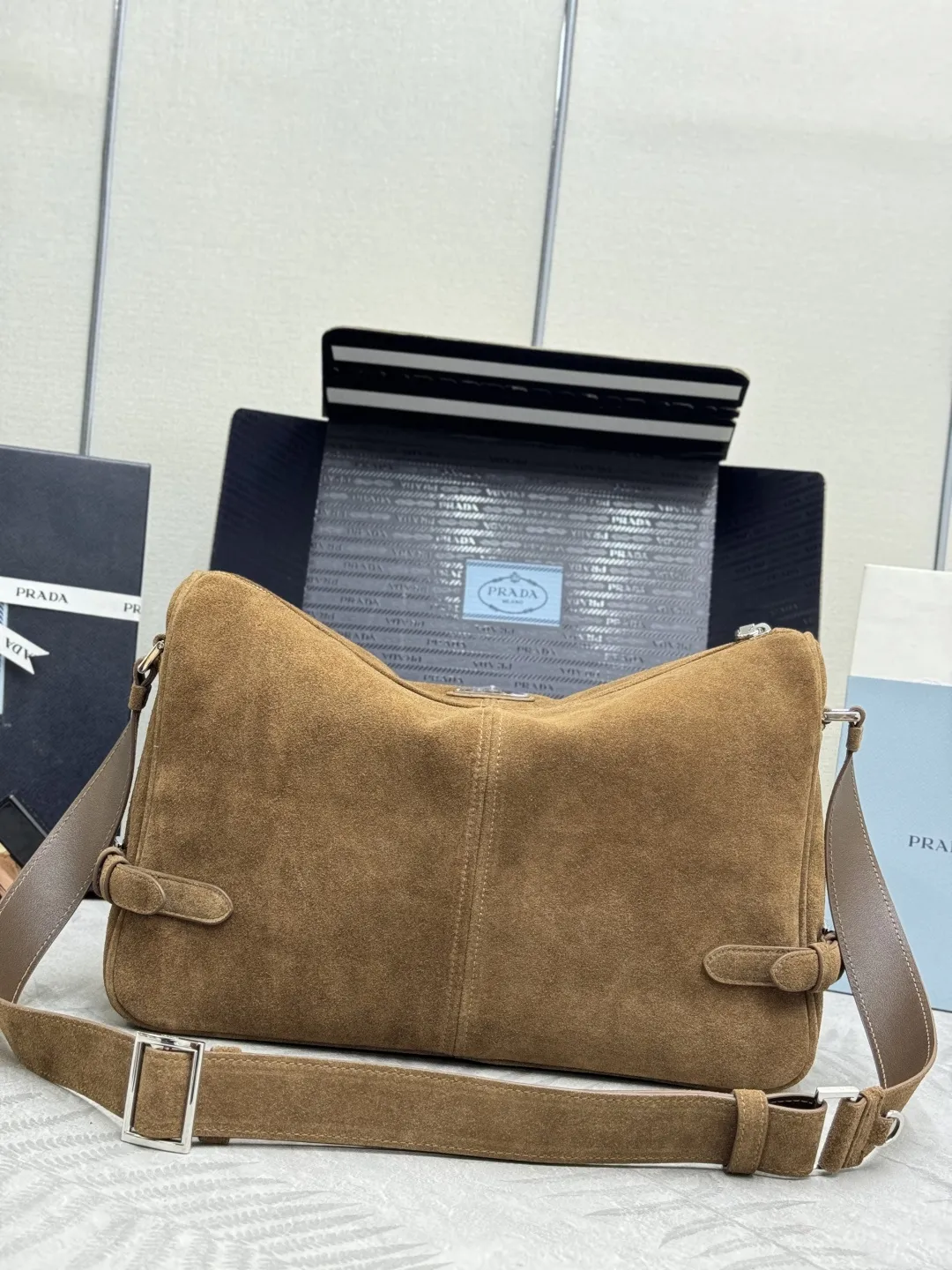 Suede Messenger Bag D91011222 — view 2