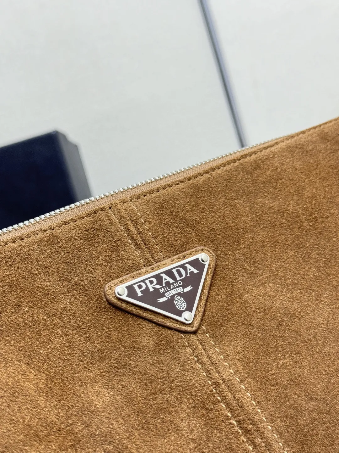 Suede Messenger Bag D91011222 — view 7