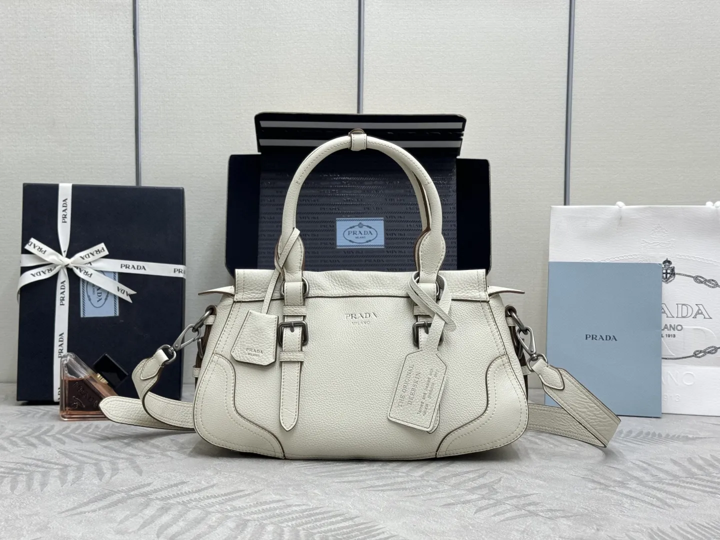 Prada Deerskin Leather Tote Bag D114011230