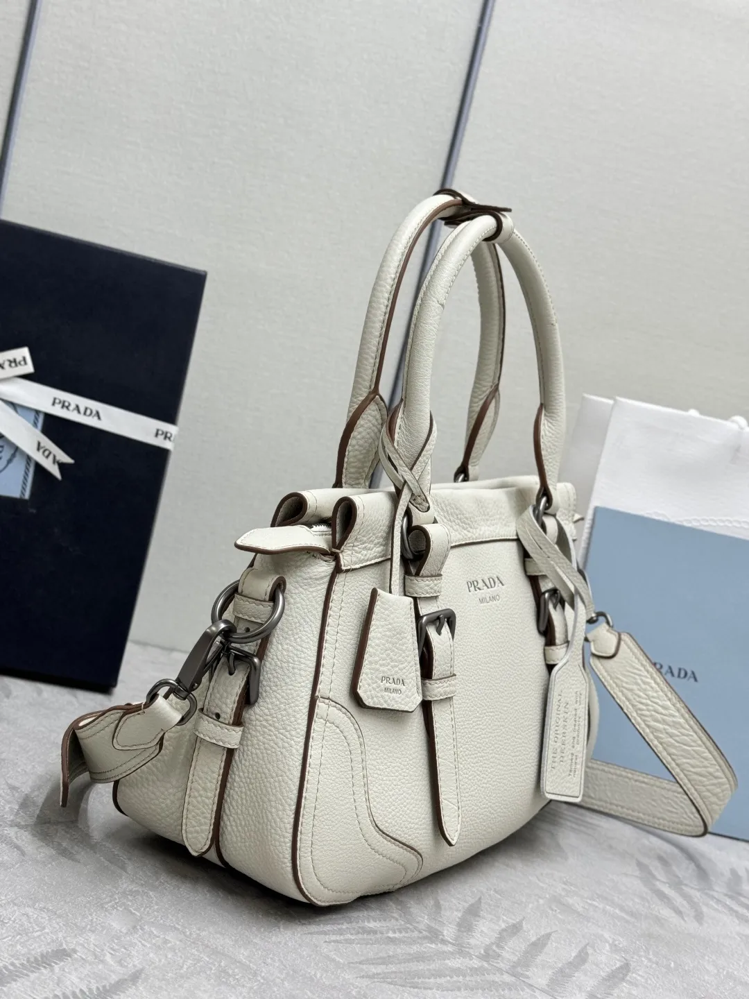 Prada Deerskin Leather Tote Bag D114011230 — view 4