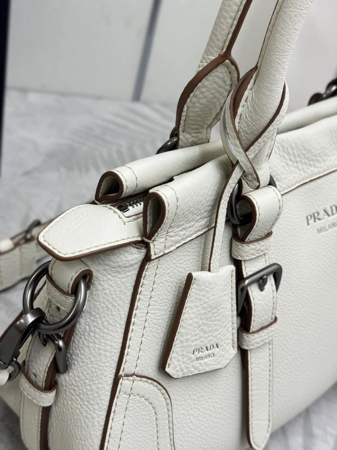 Prada Deerskin Leather Tote Bag D114011230 — view 5