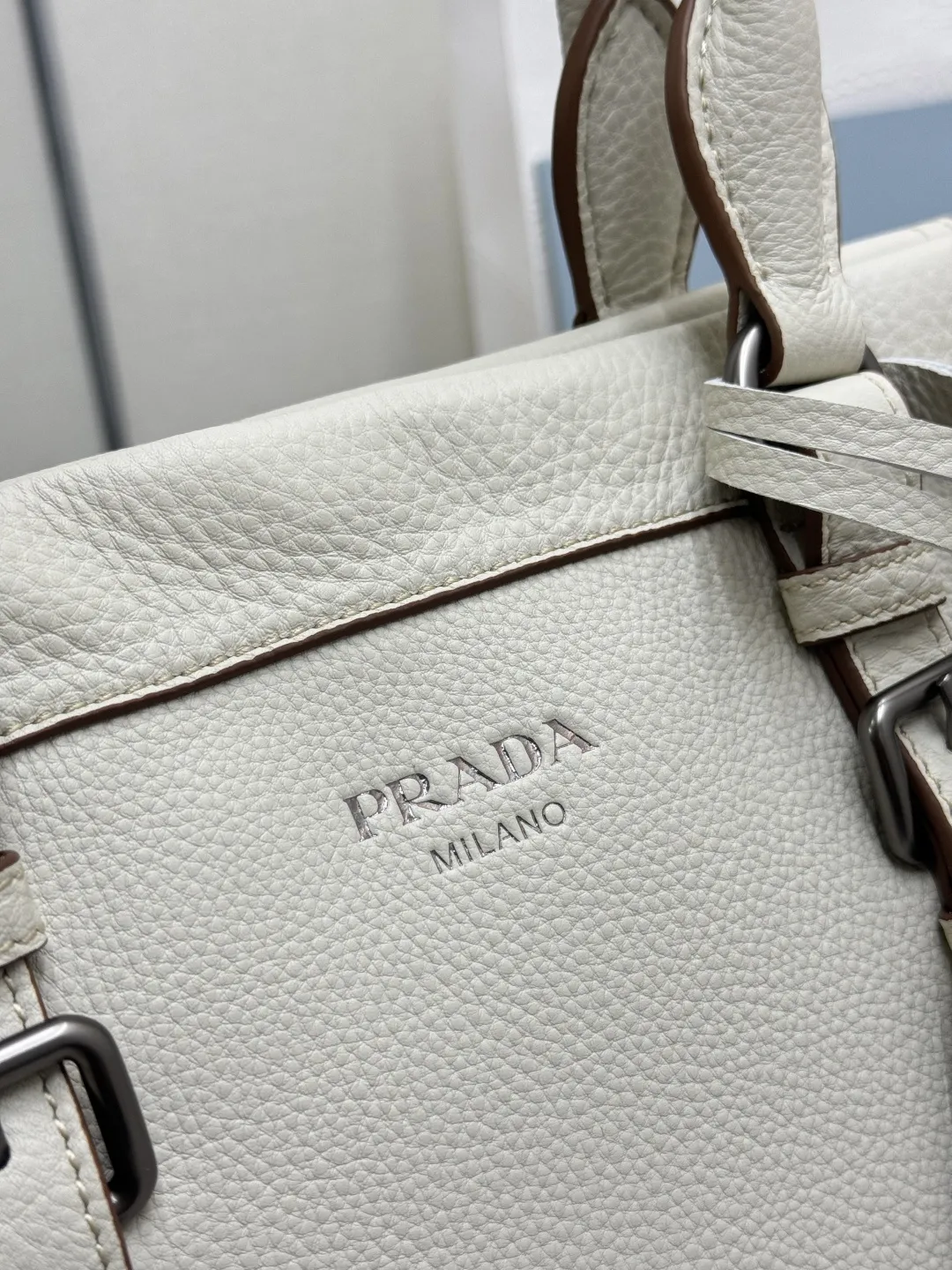 Prada Deerskin Leather Tote Bag D114011230 — view 7