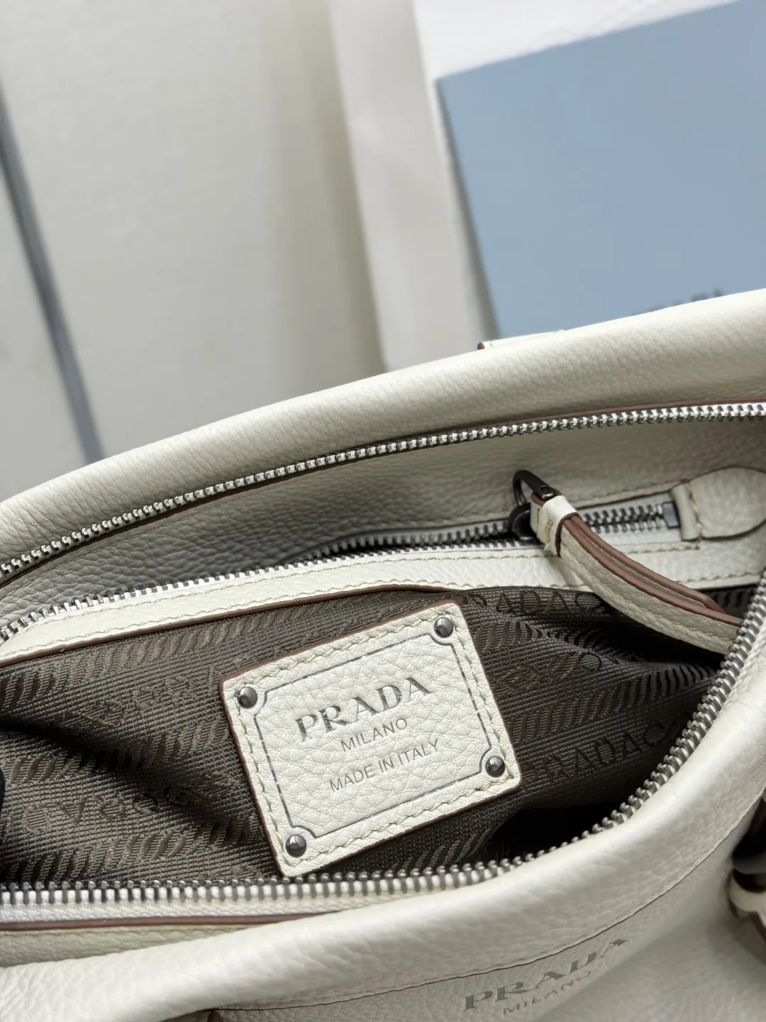 Prada Deerskin Leather Tote Bag D114011230 — view 9