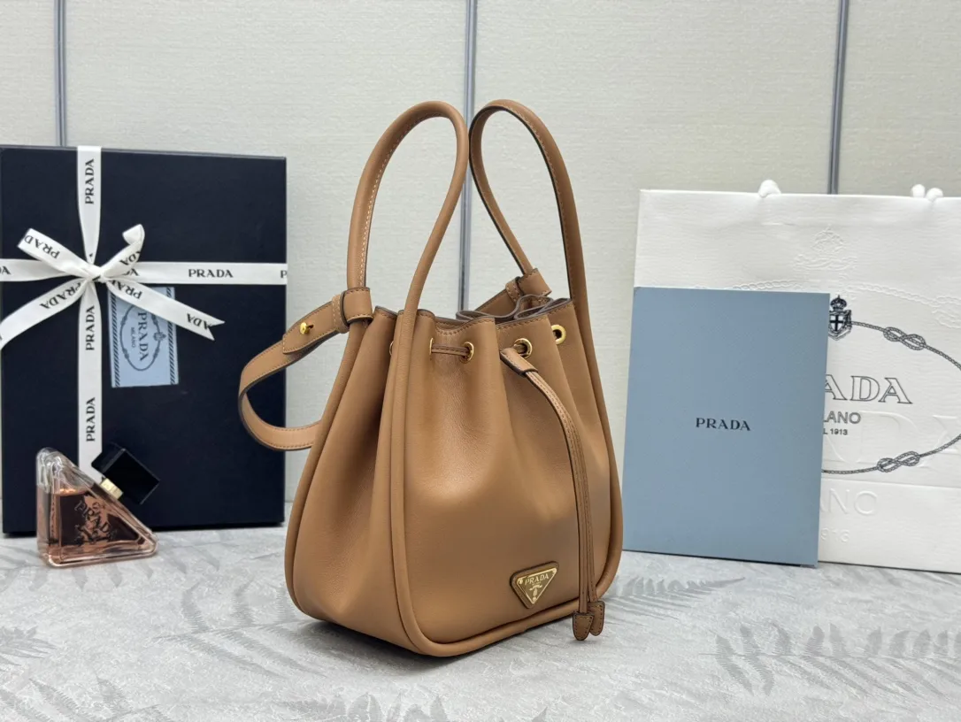 Leather Drawstring Bucket Bag D89011236 — view 3