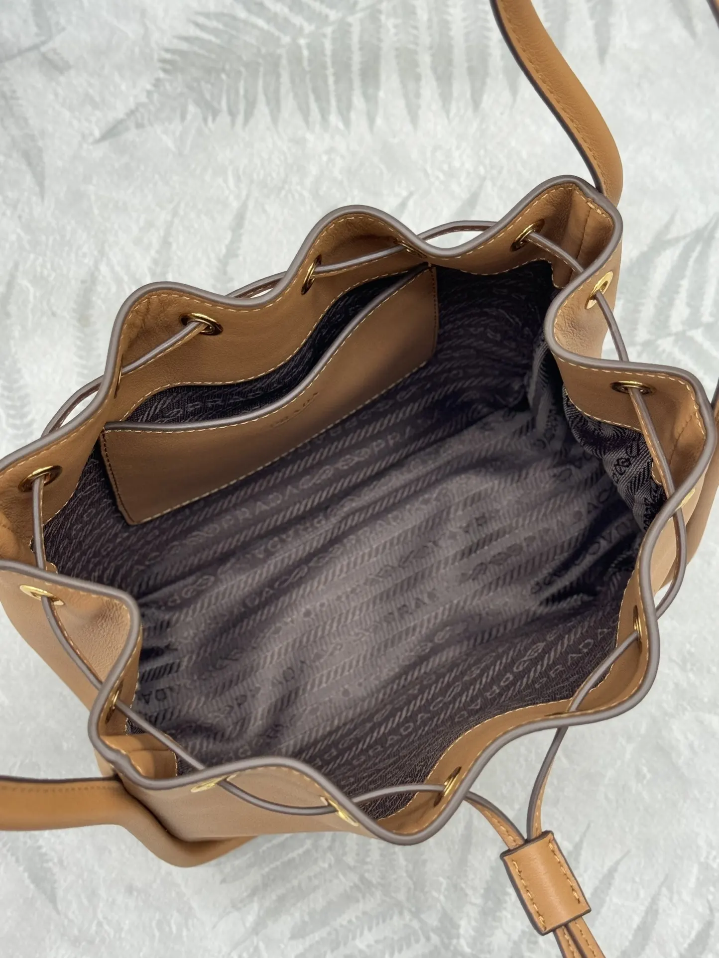 Leather Drawstring Bucket Bag D89011236 — view 8