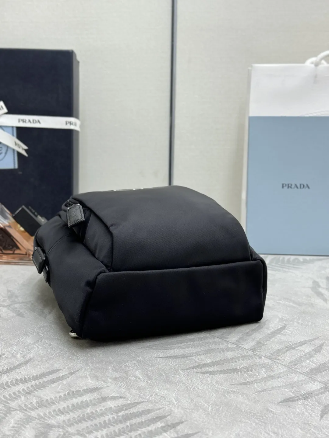Re-Nylon Saffiano Trim Sling Bag D45011238 — view 6