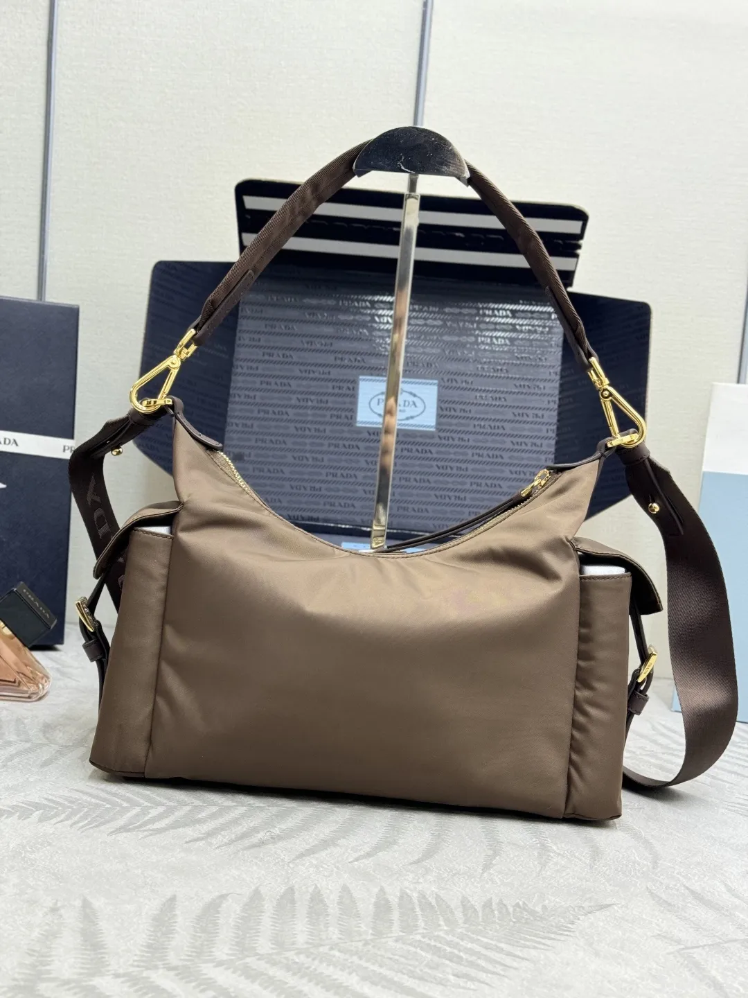 Re-Nylon and Leather Shoulder Bag D70011242 — view 2