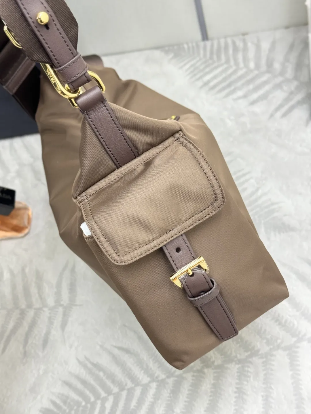 Re-Nylon and Leather Shoulder Bag D70011242 — view 5