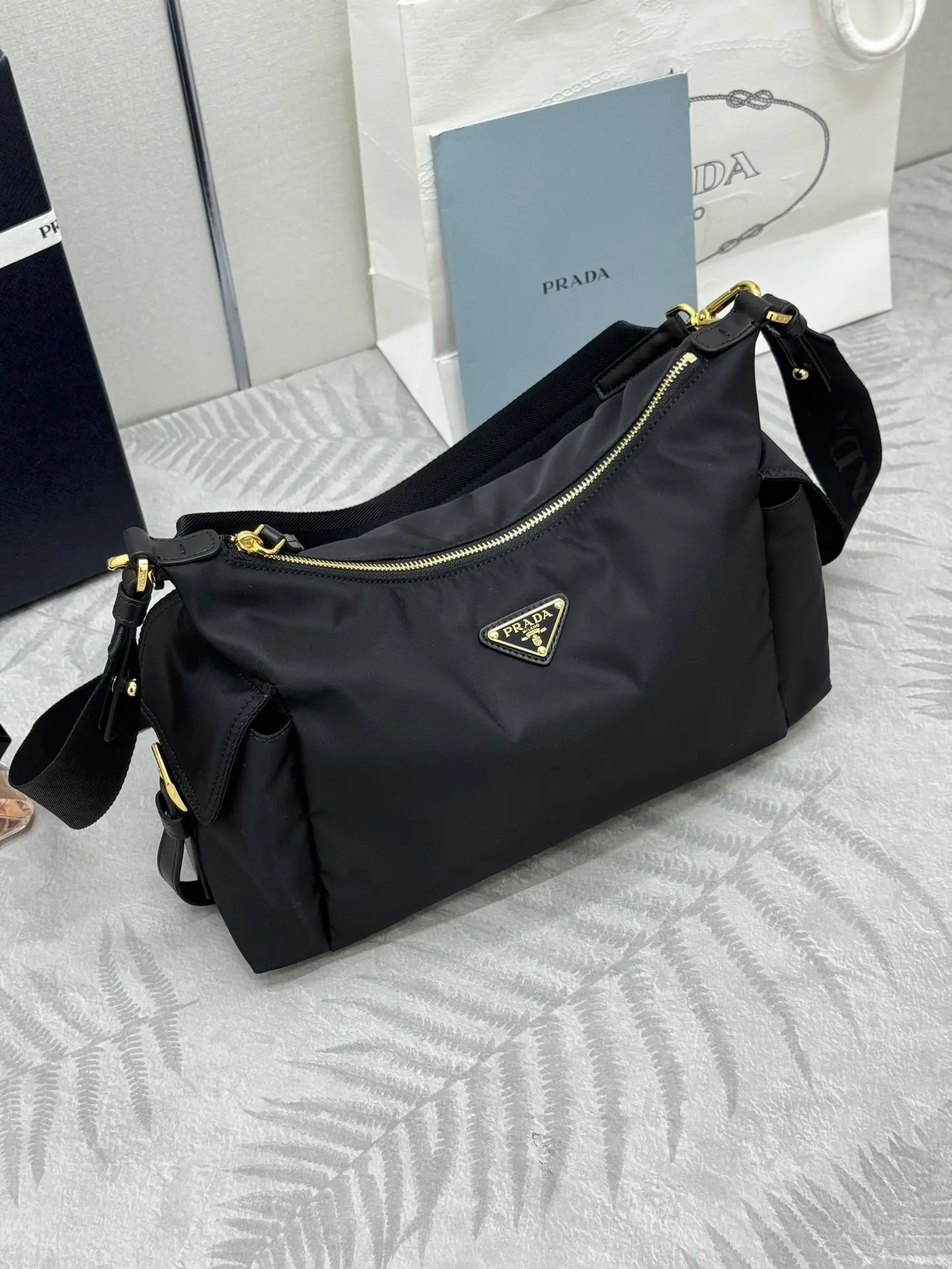 Re-Nylon and Leather Shoulder Bag D70011243 — view 4