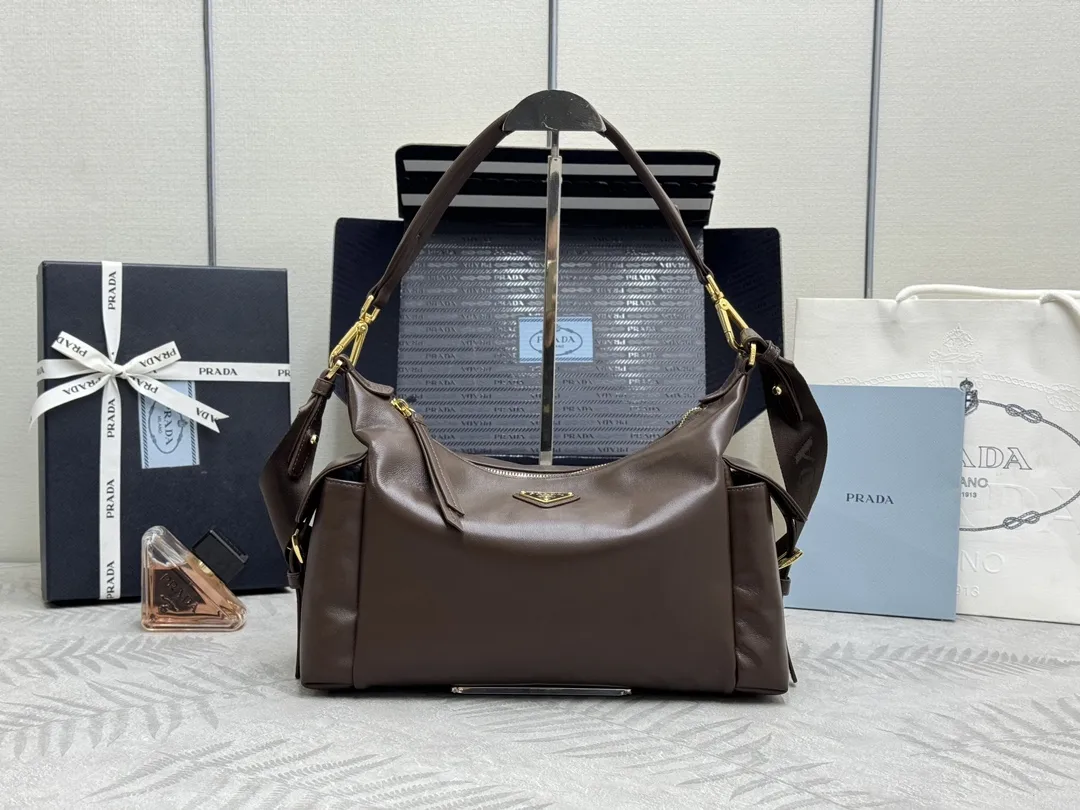 Lambskin Shoulder Bag with Detachable Straps D99011245