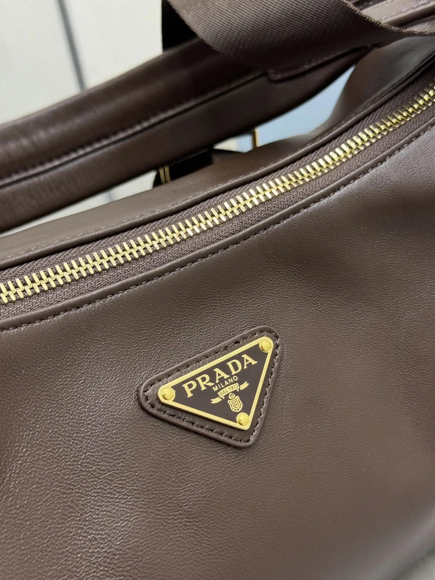 Lambskin Shoulder Bag with Detachable Straps D99011245 — view 7