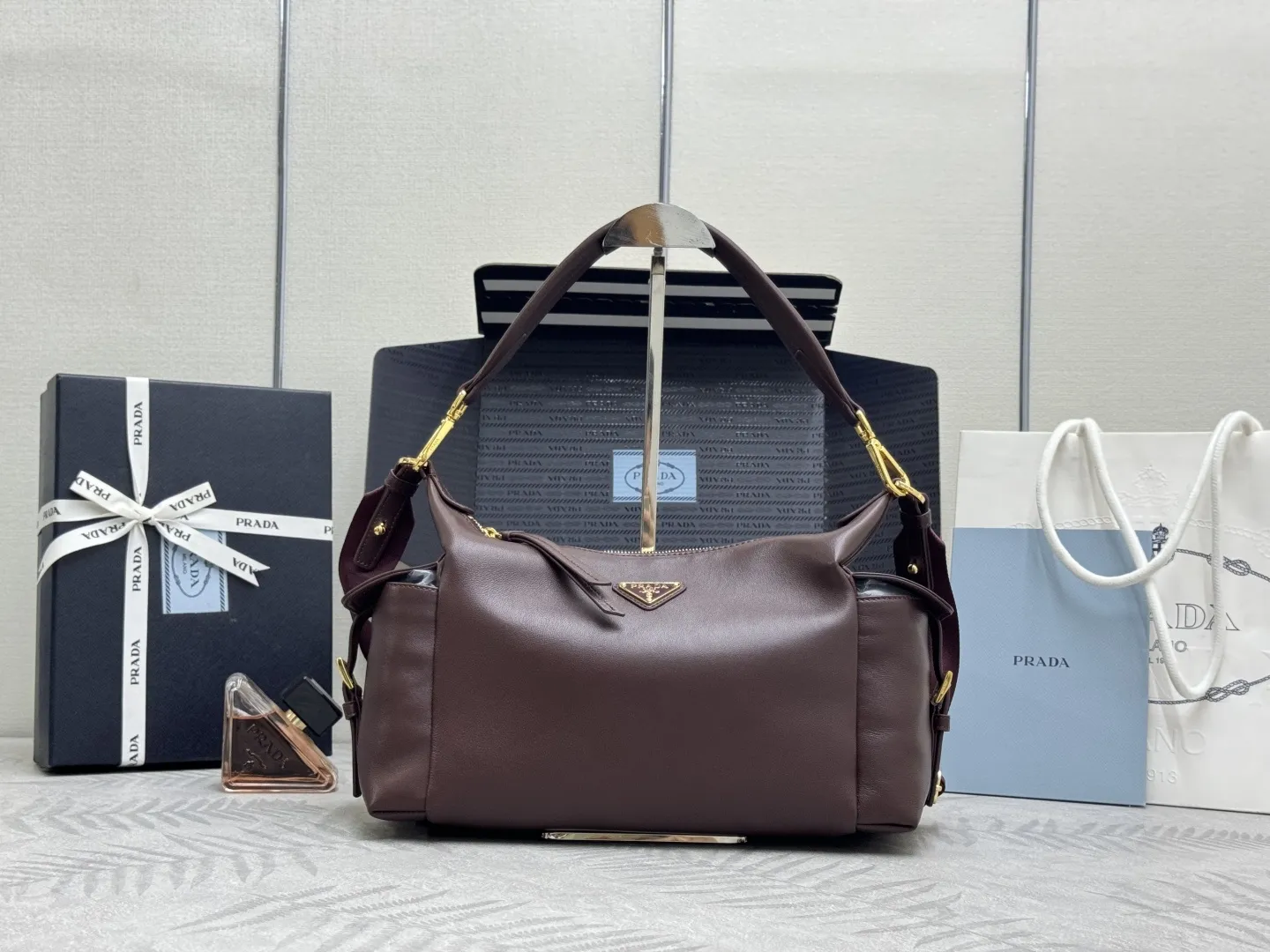 Prada Lambskin Shoulder Bag D99011030