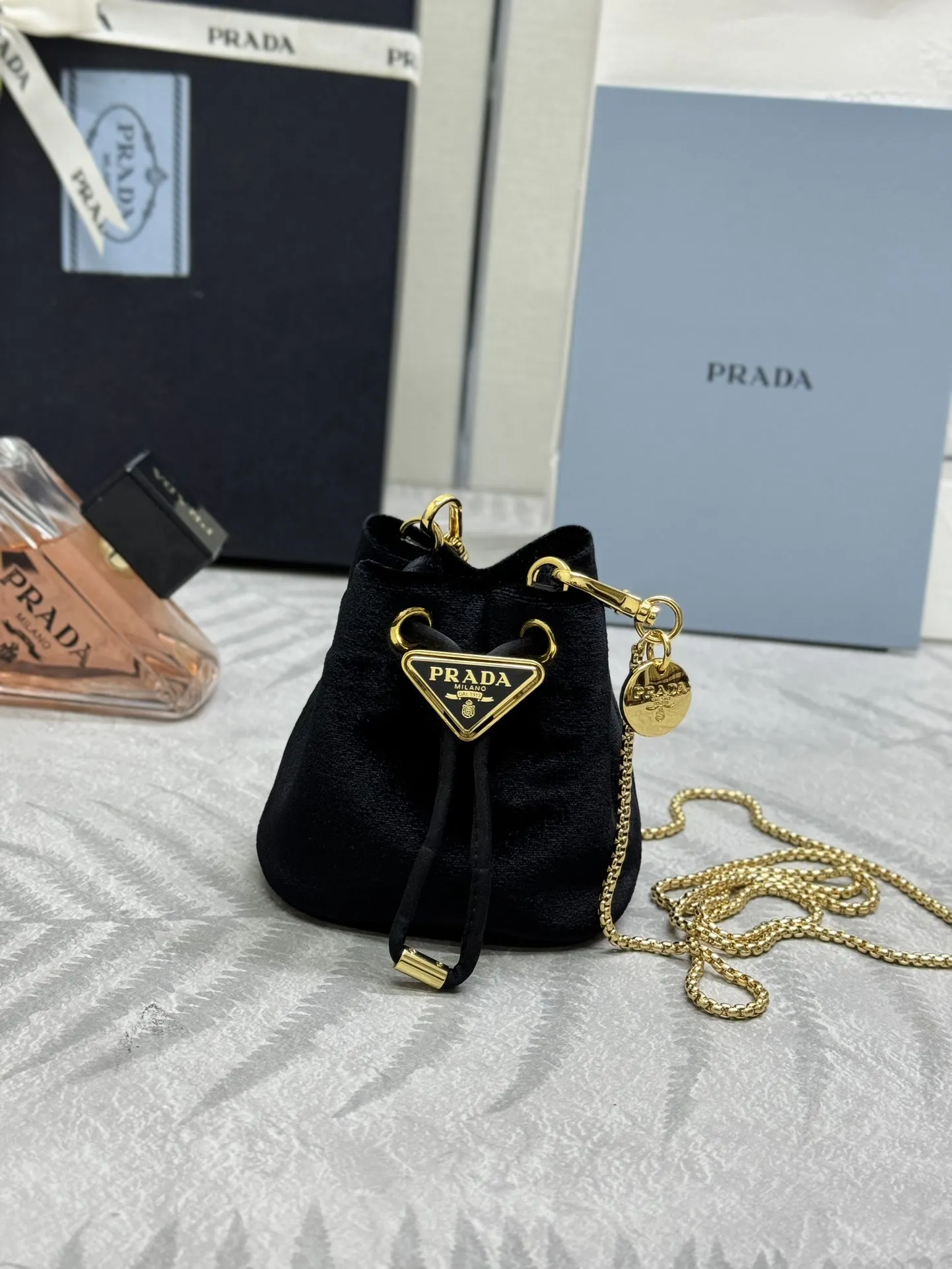 Velvet Mini Bucket Bag D68011253 — view 2
