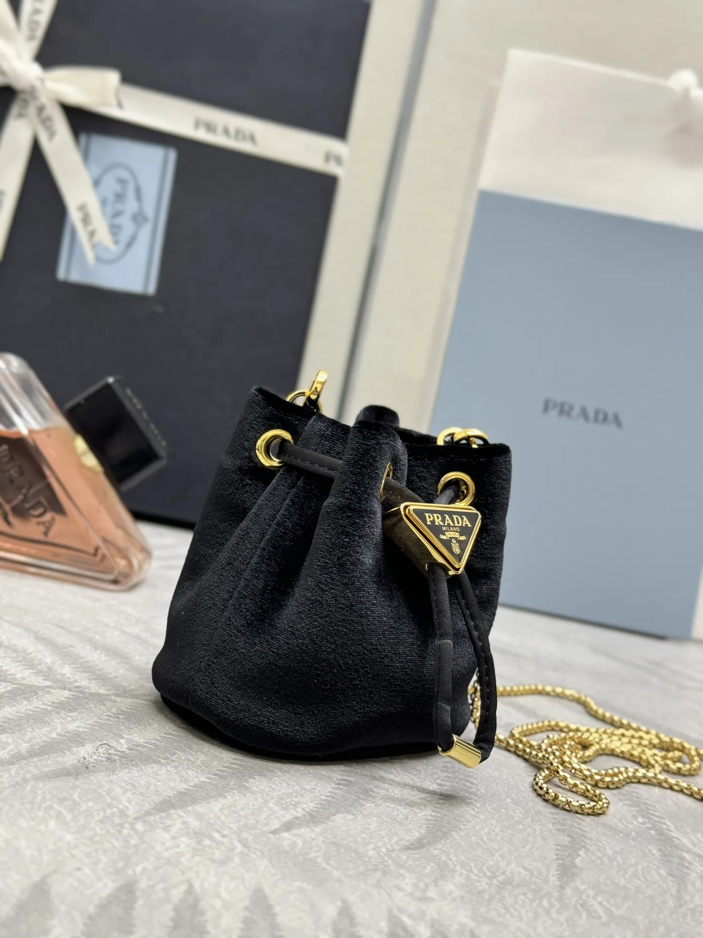 Velvet Mini Bucket Bag D68011253 — view 3