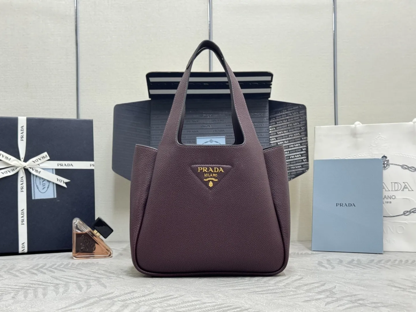Prada Medium Lambskin Shopping Tote Bag D101011255