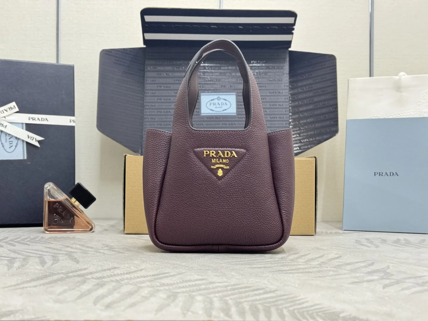 Mini Bucket Bag in Deer-Print Leather D95011256