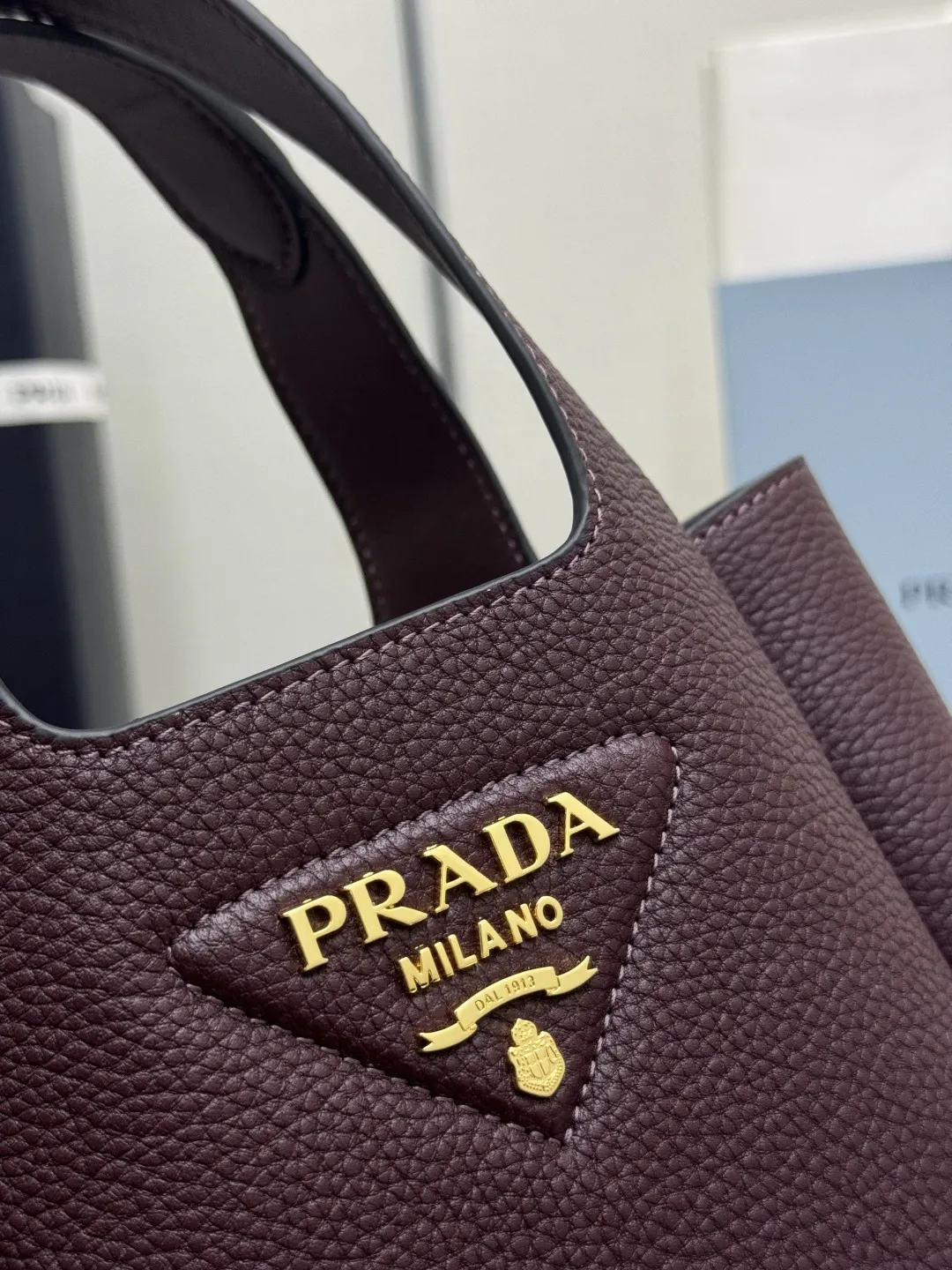 Mini Bucket Bag in Deer-Print Leather D95011256 — view 7