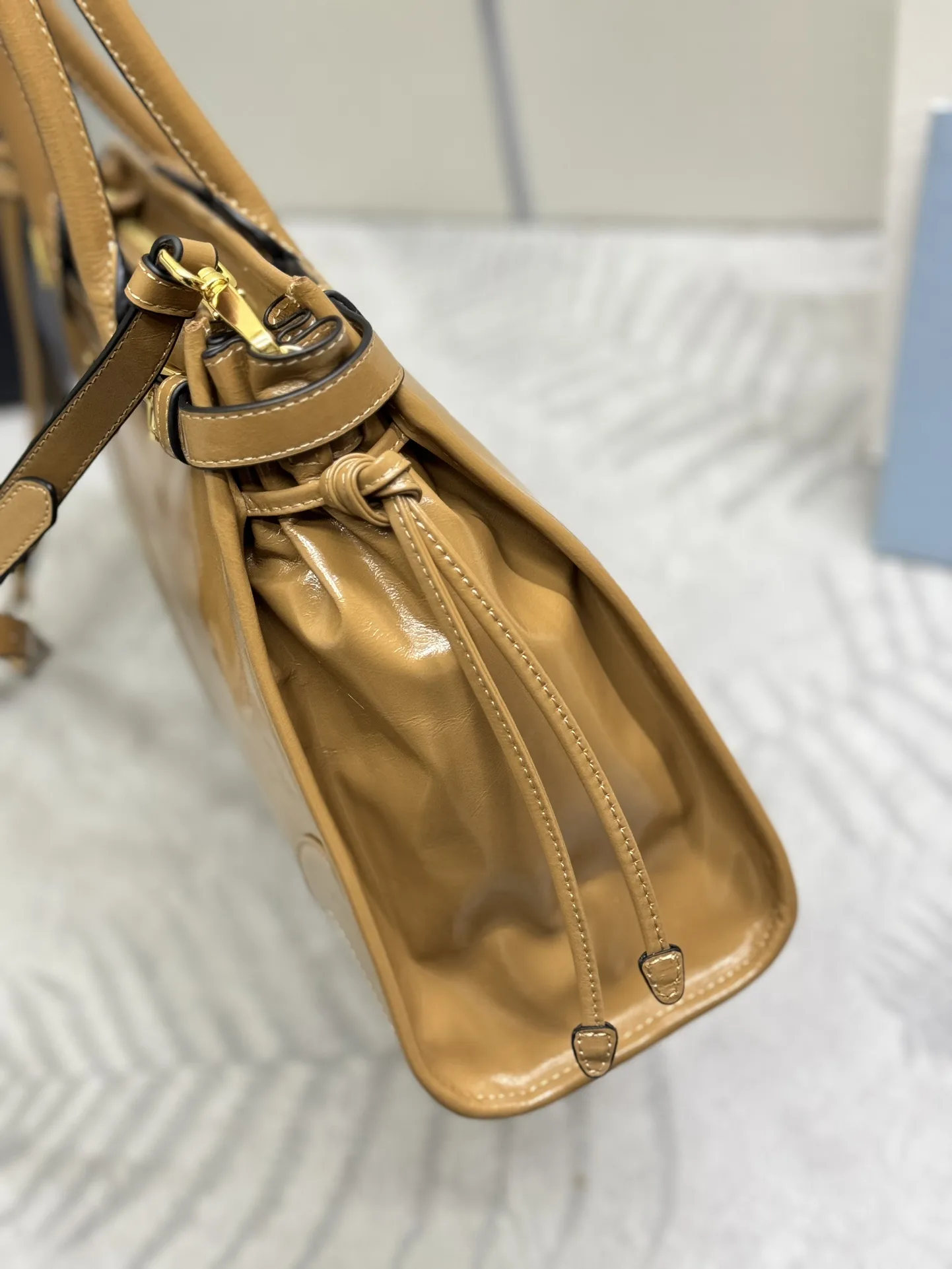 Soft Lux Leather Top-Handle Tote Bag D115011268 — view 3